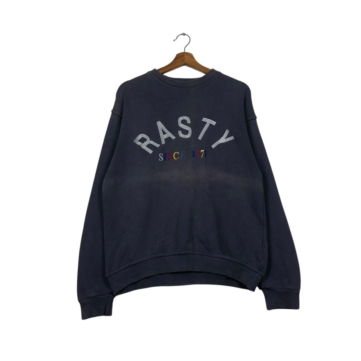 Japanese Brand Rasty 1971 Sun-Faded Navy Crewneck – Rainbow Stitch Vintage Size US M / EU 48-50 / 2 - 2 Thumbnail