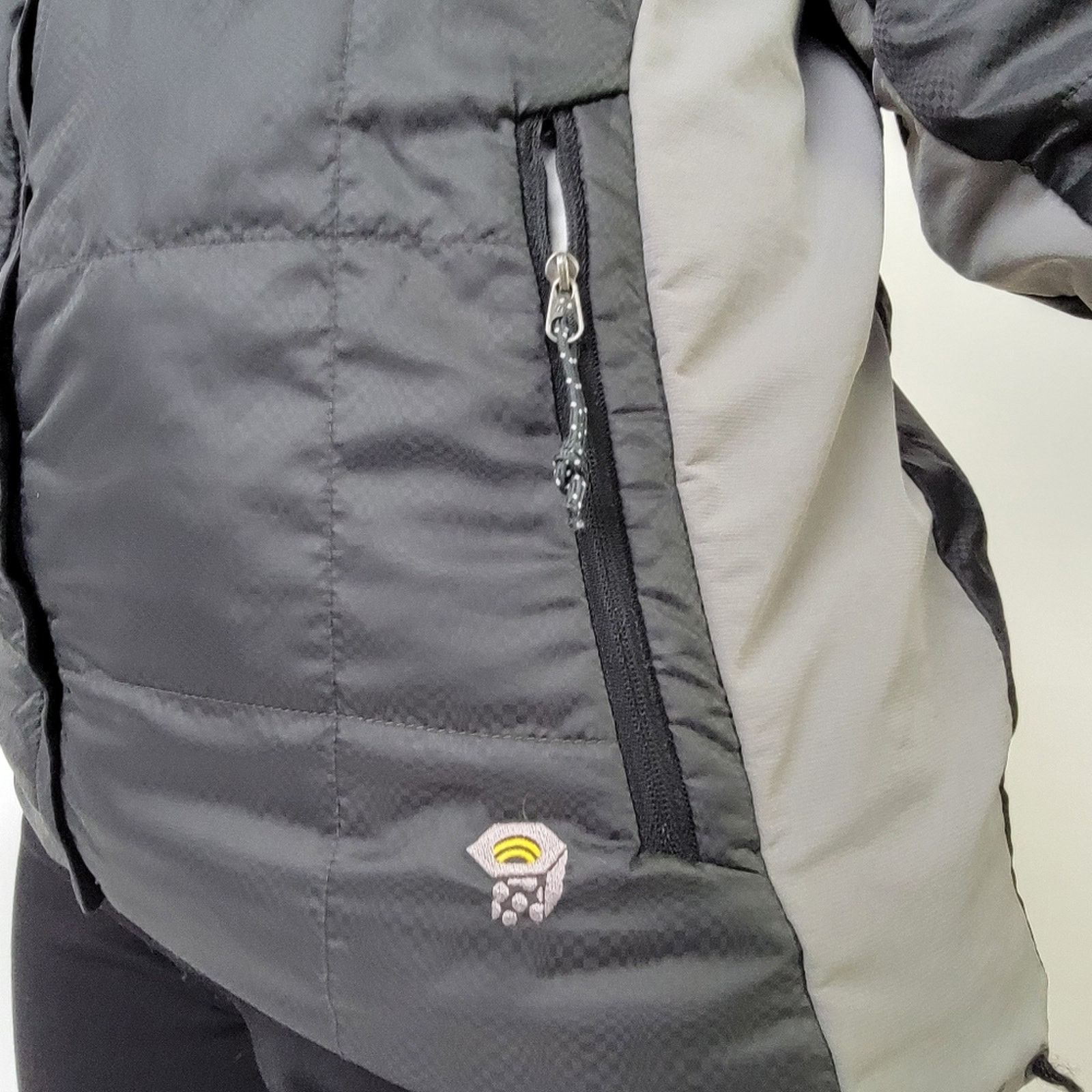 Mountain Hardwear Mountain Hardwear Reversible Quilted Puffer Ski Jacket - M Size M / US 6-8 / IT 42-44 - 6 Thumbnail