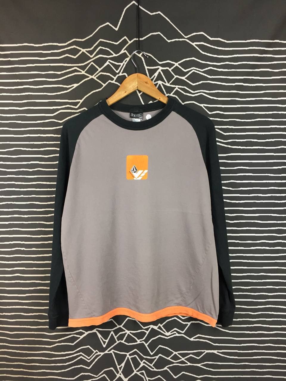Volcom Vtg Volcom Skateboarding Science Long Sleeve Raglan Tee Size US S / EU 44-46 / 1 - 2 Thumbnail