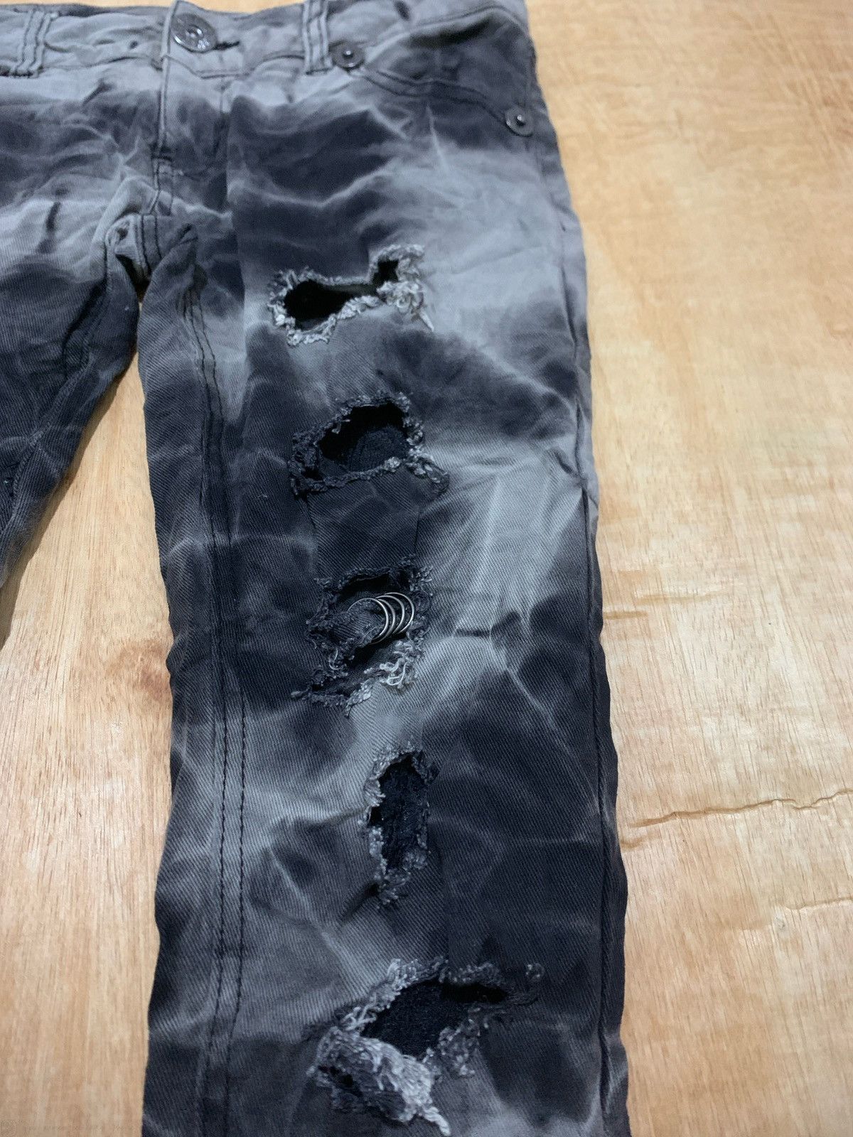 If Six Was Nine × Japanese Brand × KMRii Distressed Denim Ifsixwasnine Lgb Punk style Size US 31 - 2 Thumbnail