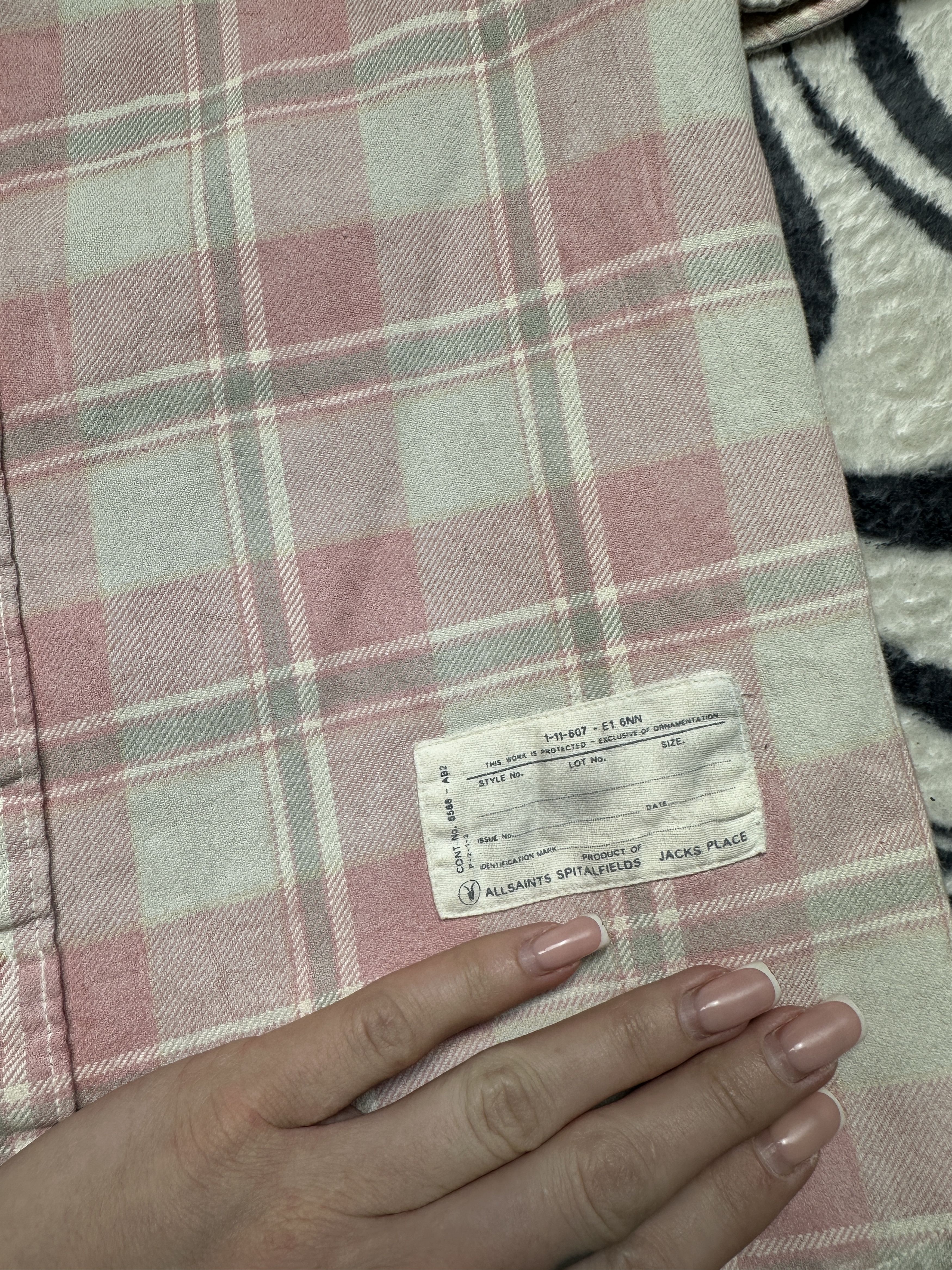 Allsaints Allsaints Vintage Mens Avalon 1/2 Sleeve Flannel Shirt Size US S / EU 44-46 / 1 - 3 Thumbnail