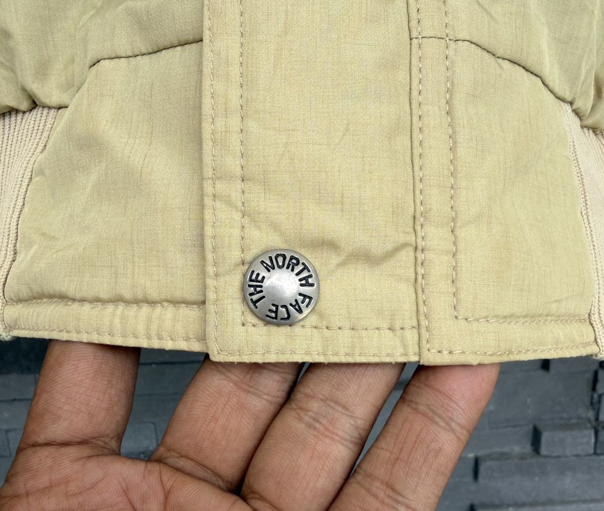 The North Face Vintage The North Face GoreTex Jacket Talon Zip Beige Bomber Size US M / EU 48-50 / 2 - 10 Thumbnail
