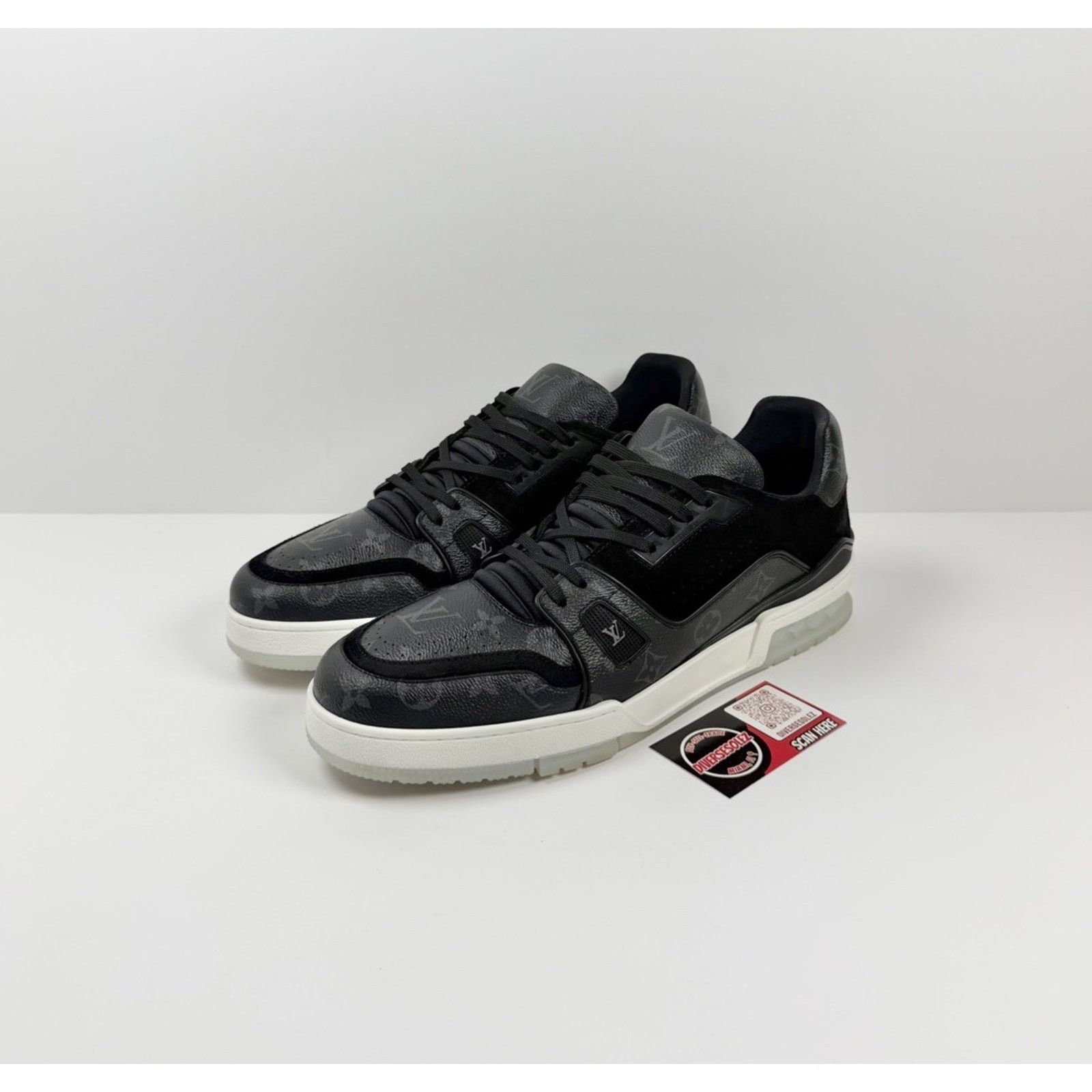 Louis Vuitton Size 12LV/13US - Louis Vuitton Monogram Trainers WORN 1X! Size US 13 / EU 46 - 1 Thumbnail
