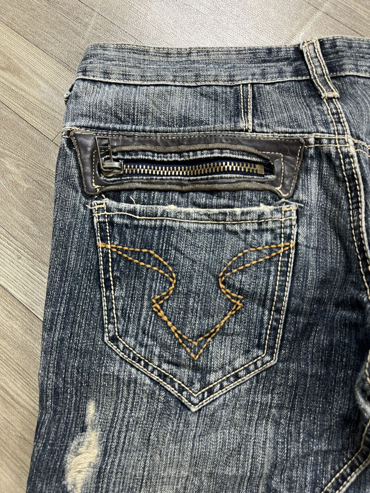 Tornado Mart 2000s Tornado Mart Spiral Distressed Lgb Punk Flared Jeans Size US 32 / EU 48 - 15 Thumbnail