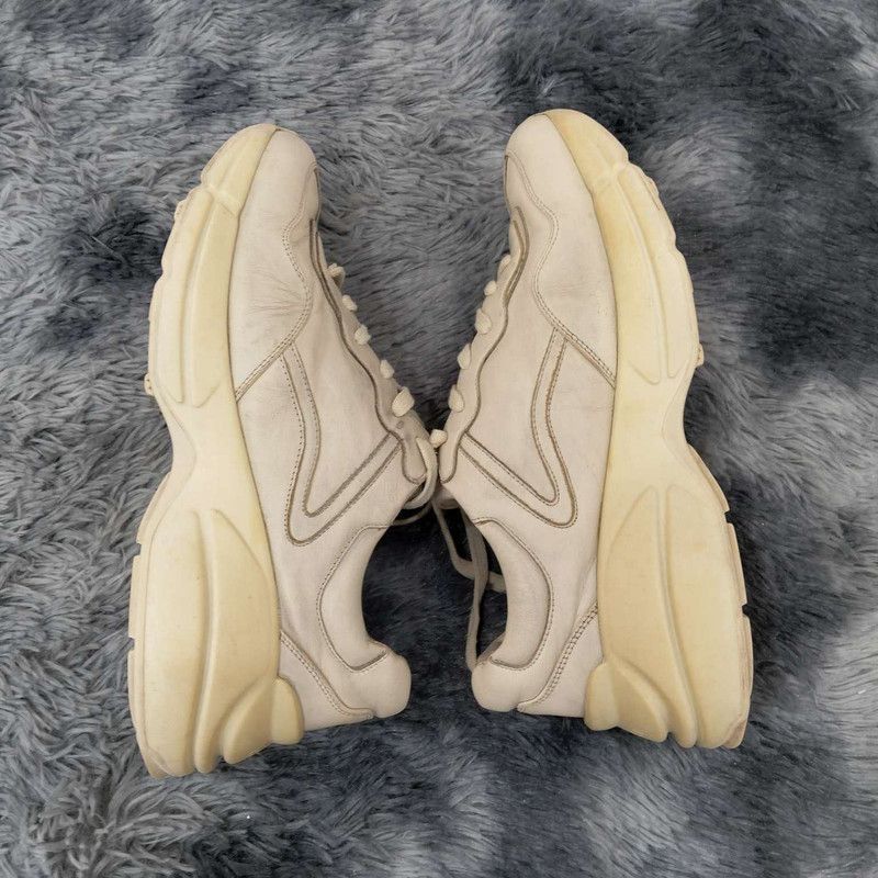Gucci Gucci Rhyton Distressed Fashion Sneakers for Men Size US 8.5 / EU 41-42 - 3 Thumbnail