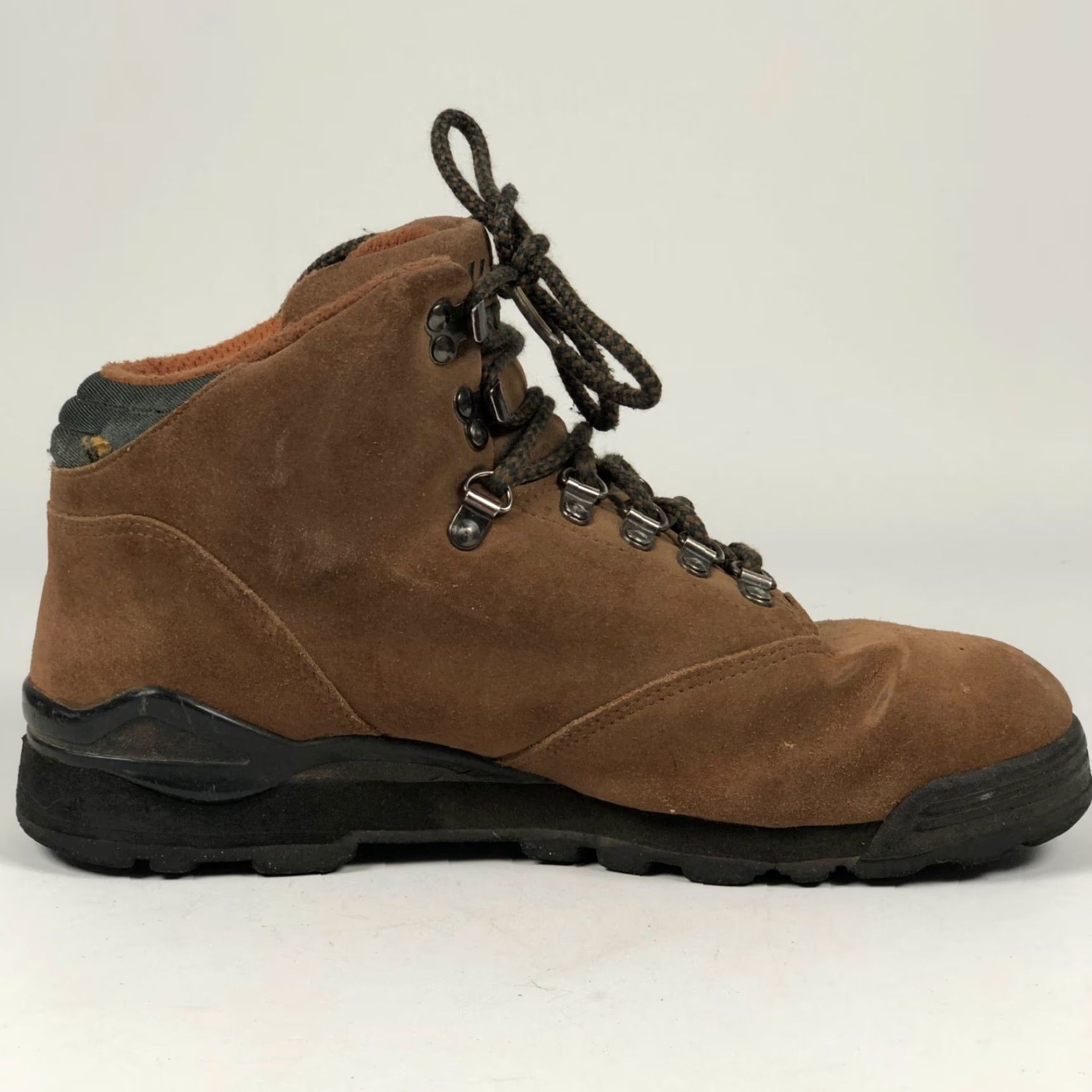 Vintage Hi Tec Alpine Mens Boot Ankle Leather Brown Suede Boots Lace Up Round Toe 10 Outdoor Hiking Classic Boots Men Size US 10 / EU 43 - 6 Thumbnail