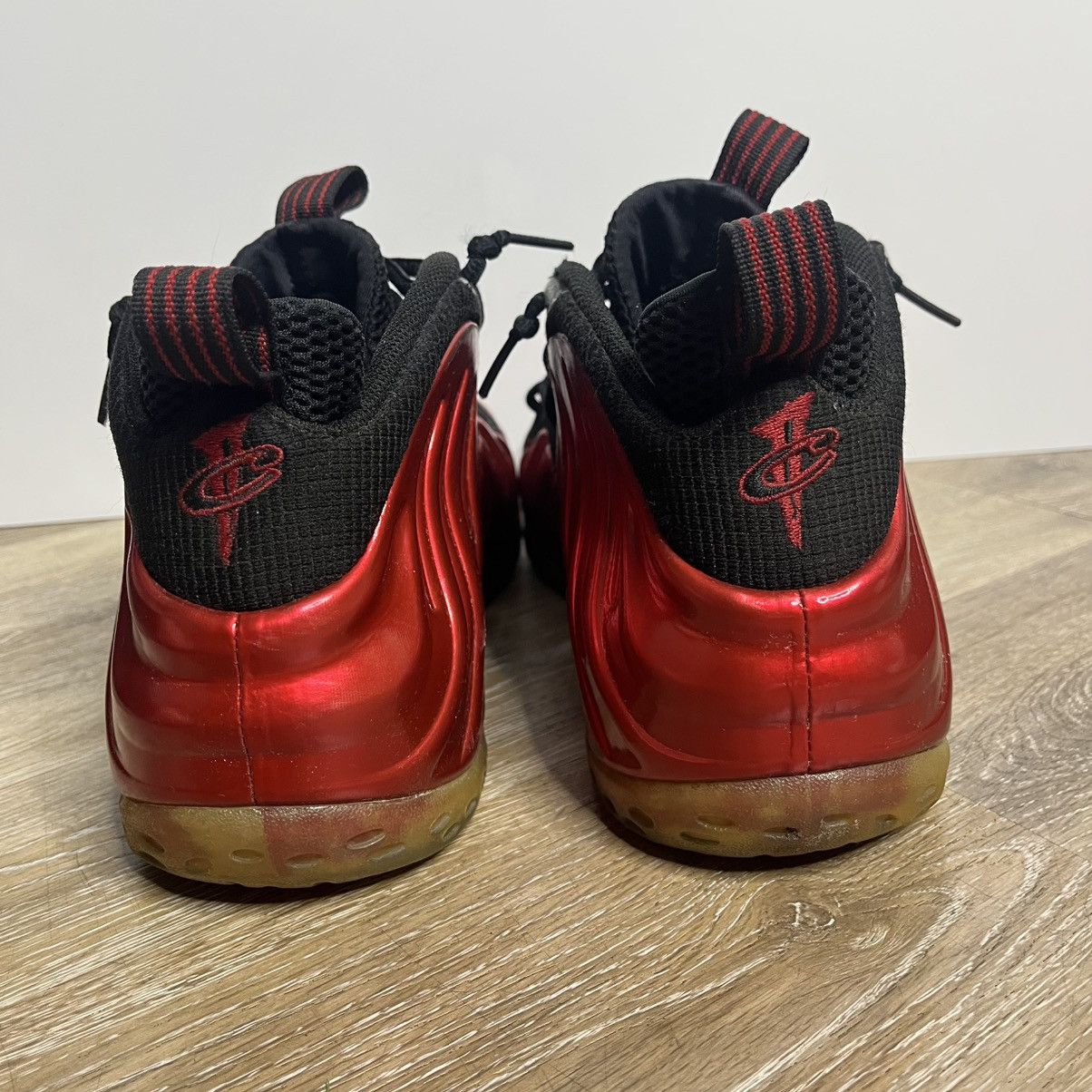 Nike 2012 nike air foamposite red metallic Size US 9.5 / EU 42-43 - 5 Thumbnail