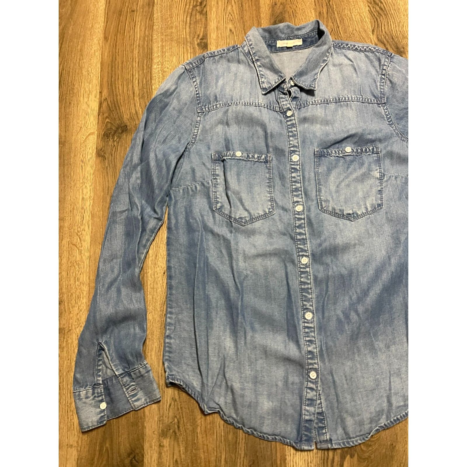 Vintage Maurices Shirt Womens Small Blue Jean Button Up Long Sleeve Shirt Casual Modern image? Size S / US 4 / IT 40 - 3 Thumbnail