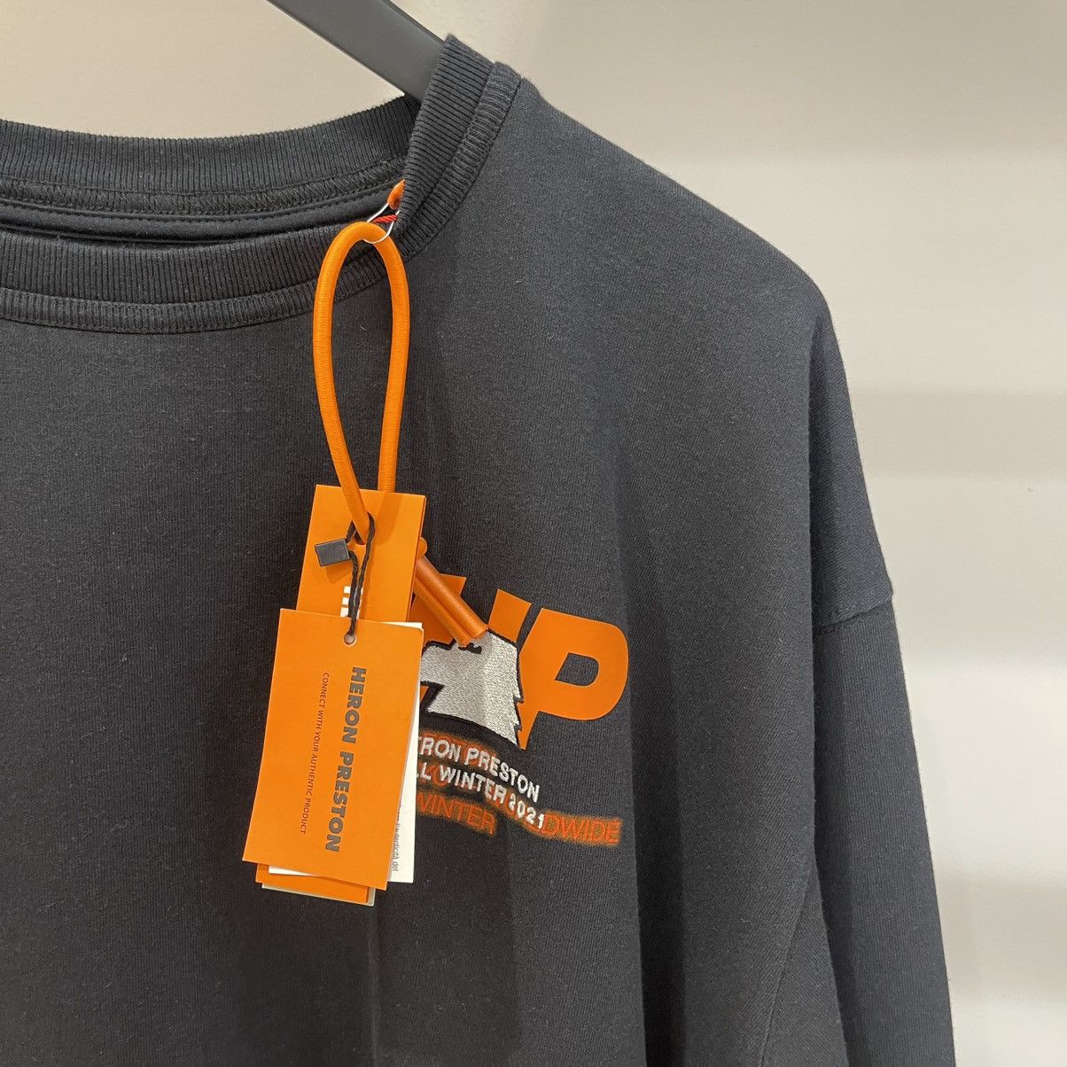 Heron Preston Heron Preston Gum Long Sleeve Size US L / EU 52-54 / 3 - 7 Thumbnail