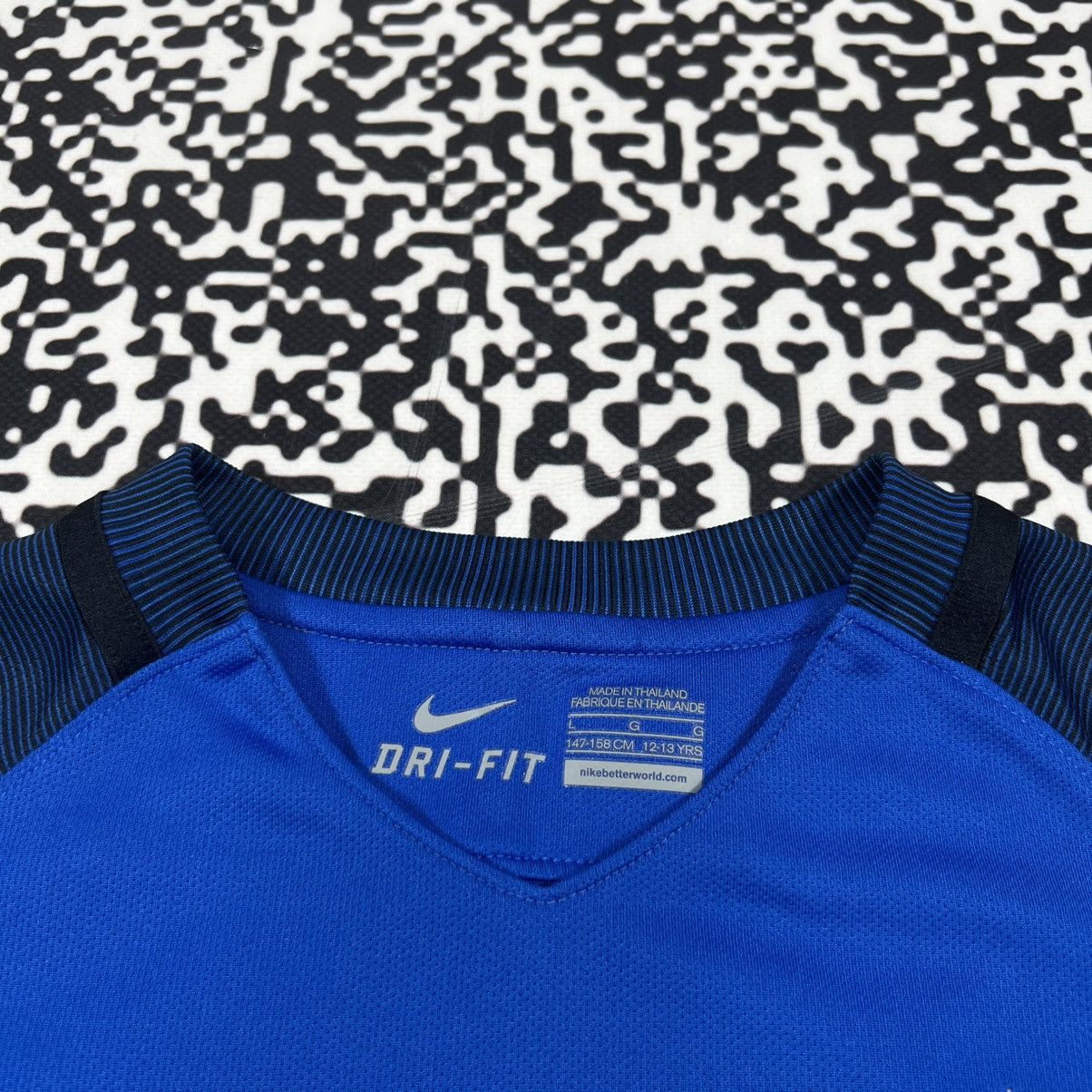 Nike Vintage Y2K Nike France Soccer Blokecore Style Jersey Tshirt Size S / US 4 / IT 40 - 14 Thumbnail