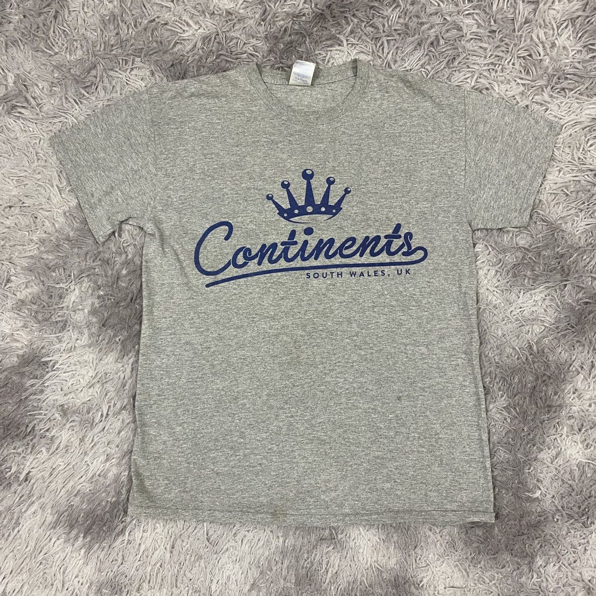 Band Tees × Gildan × Vintage Hardcore band continents Size US M / EU 48-50 / 2 - 1 Thumbnail