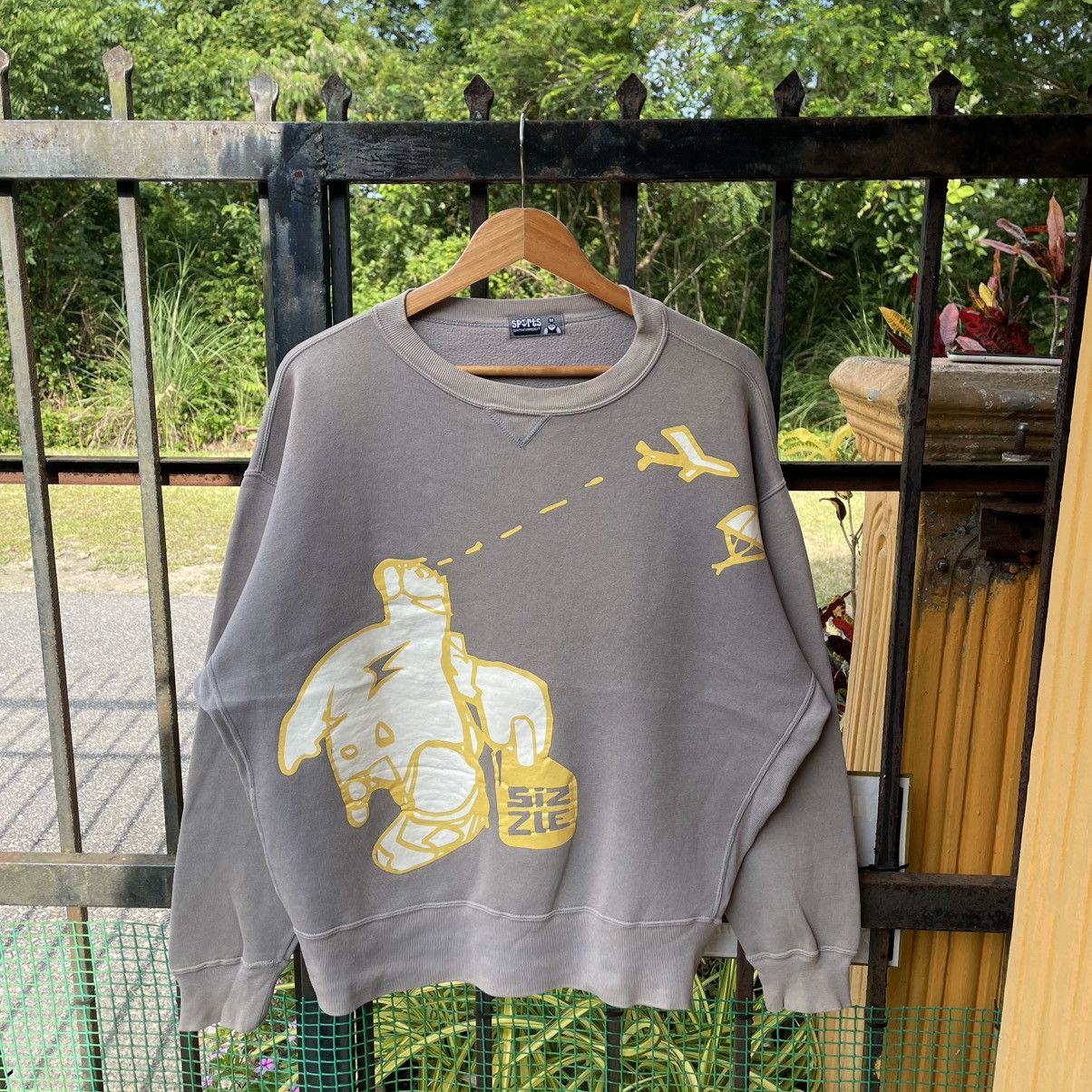 Welcome Skateboards 🔥Vintage 90s Sports Hip Hop Skateboard Sun Faded Sweatshirts Size US XL / EU 56 / 4 - 1 Thumbnail