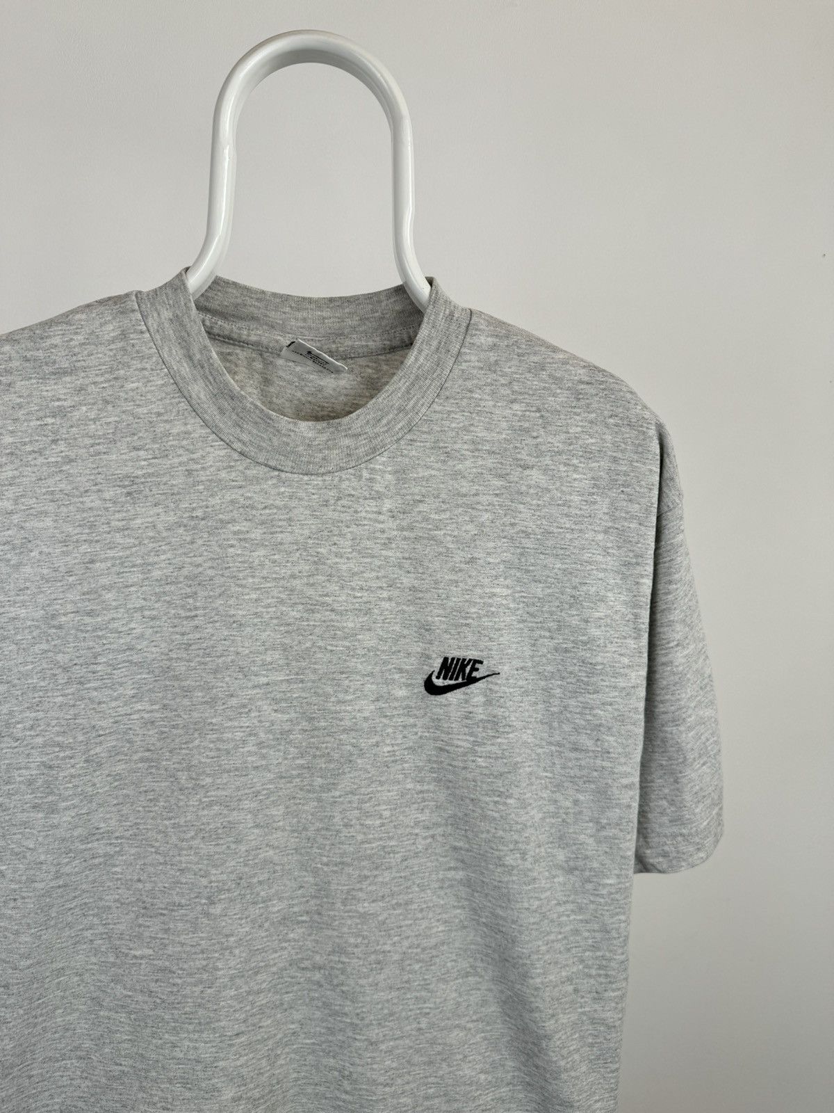 Vintage Vintage Nike Iconic Small Logo Tee Size US M / EU 48-50 / 2 - 2 Thumbnail