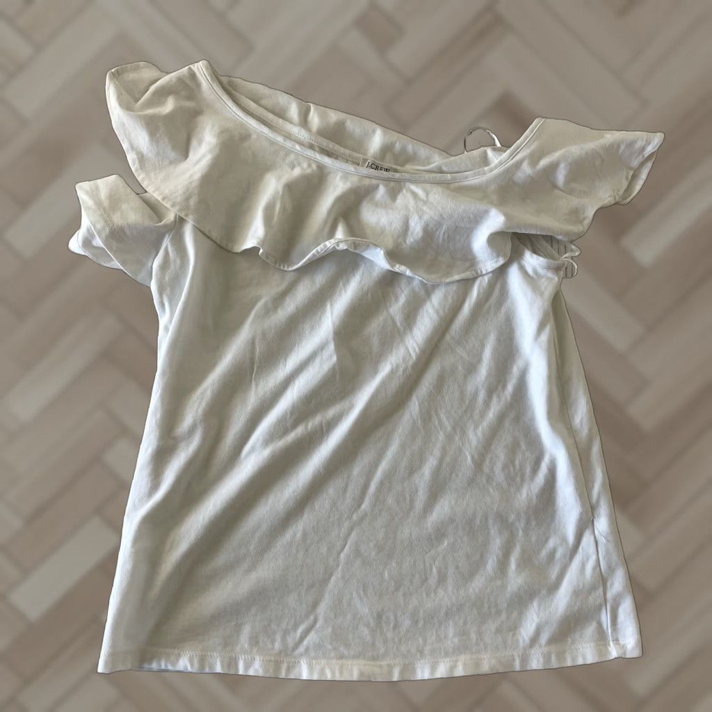 J.Crew J. Crew Short Sleeve Cold Shoulder Ruffle Top Women's XS White Shirt XS Women White J. Crew Blouse Ruffle Cold Shoulder Shirt White Women's XS Size XS / US 0-2 / IT 36-38 - 1 Thumbnail