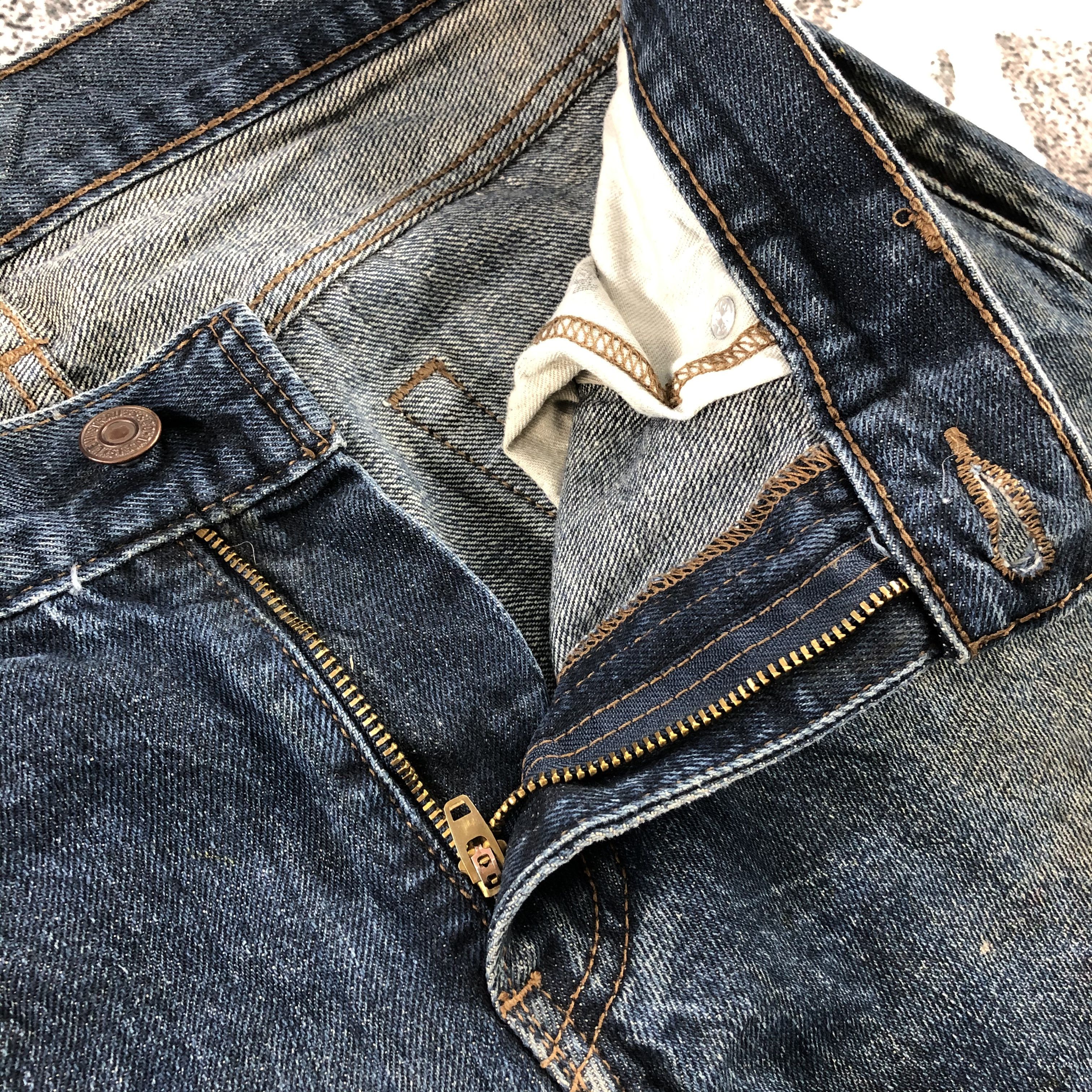 Levi's Vintage Levi's 514 Jeans Dark Wash Denim KJ988 Size US 30 / EU 46 - 12 Thumbnail