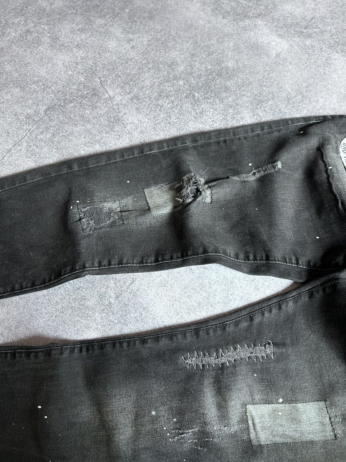 Dsquared2 Dsquared2 Twins Brother black distressed denim pants Size US 31 - 6 Thumbnail