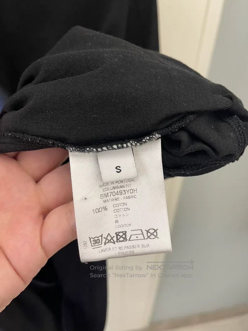 Givenchy Givenchy Shark T Size US S / EU 44-46 / 1 - 5 Thumbnail