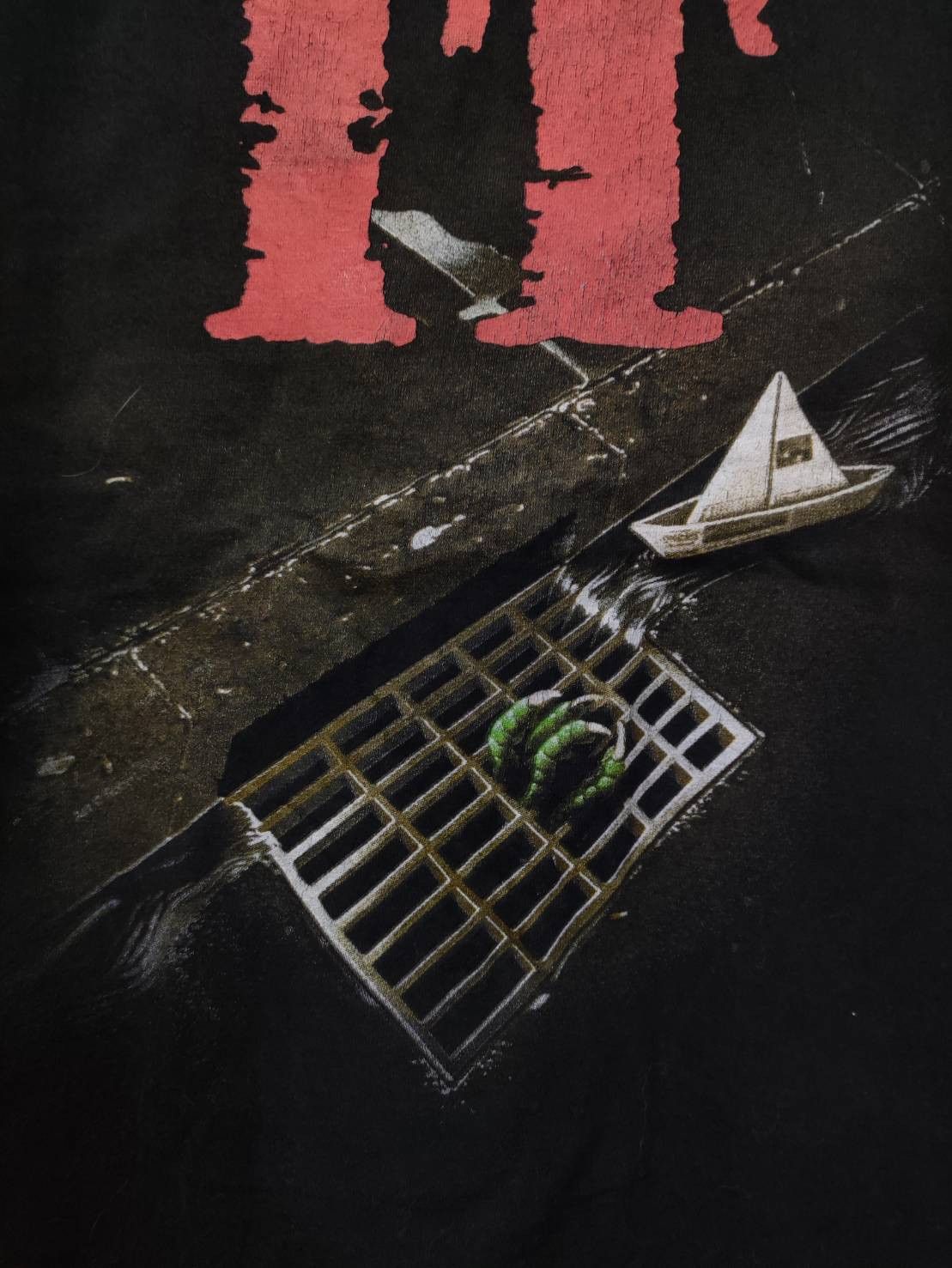 Expert Horror Stephen King " IT " Movie Promo T-Shirt Size US XL / EU 56 / 4 - 4 Thumbnail