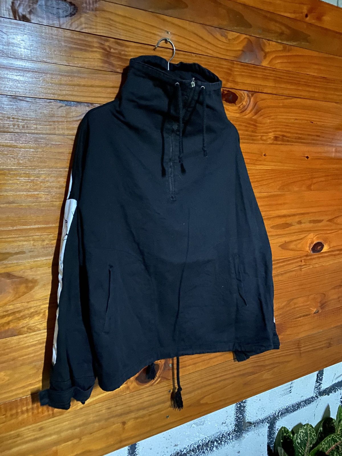 CRYX Graphic Hooded Jacket Black White Streetwear Urbanstyle