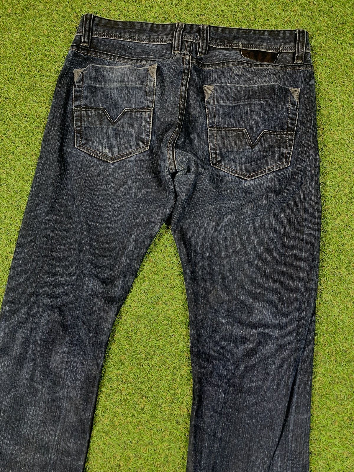 Diesel Vintage Diesel denim jeans streetwear y2k style size 33 Size US 33 - 4 Thumbnail