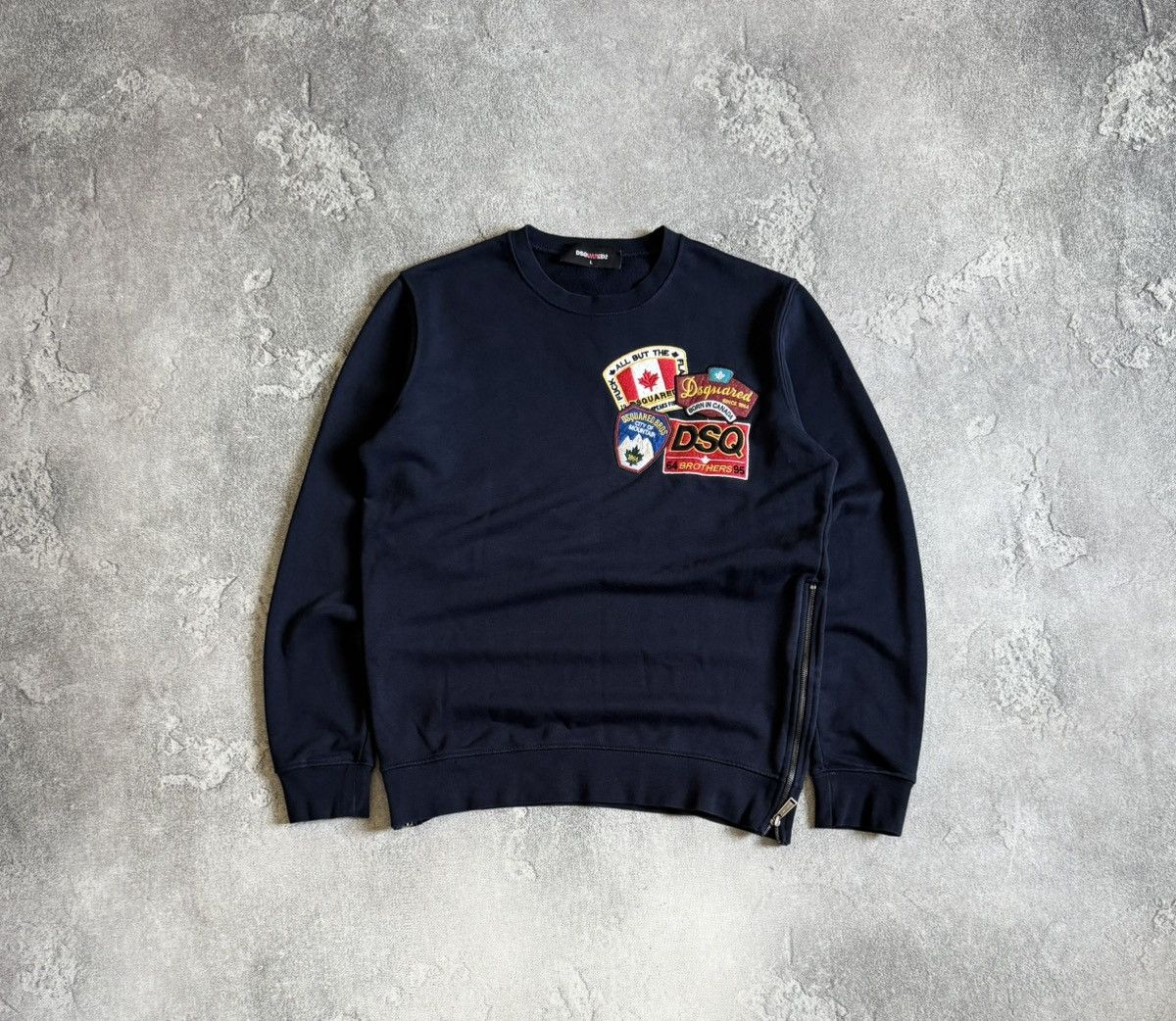 Dsquared2 Dsquared2 L/size big logo sweatshirts jumper pullover Y2K Size US L / EU 52-54 / 3 - 10 Thumbnail