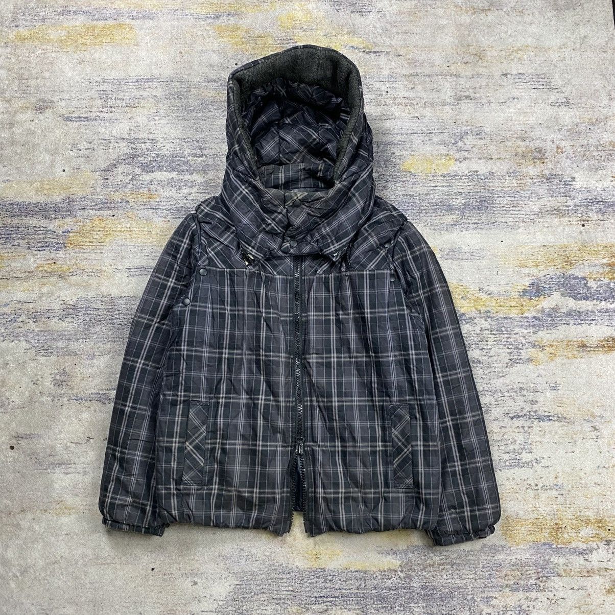 Final Home Final home 2 way plaid puffer jacket detachable hood Size US L / EU 52-54 / 3 - 2 Thumbnail