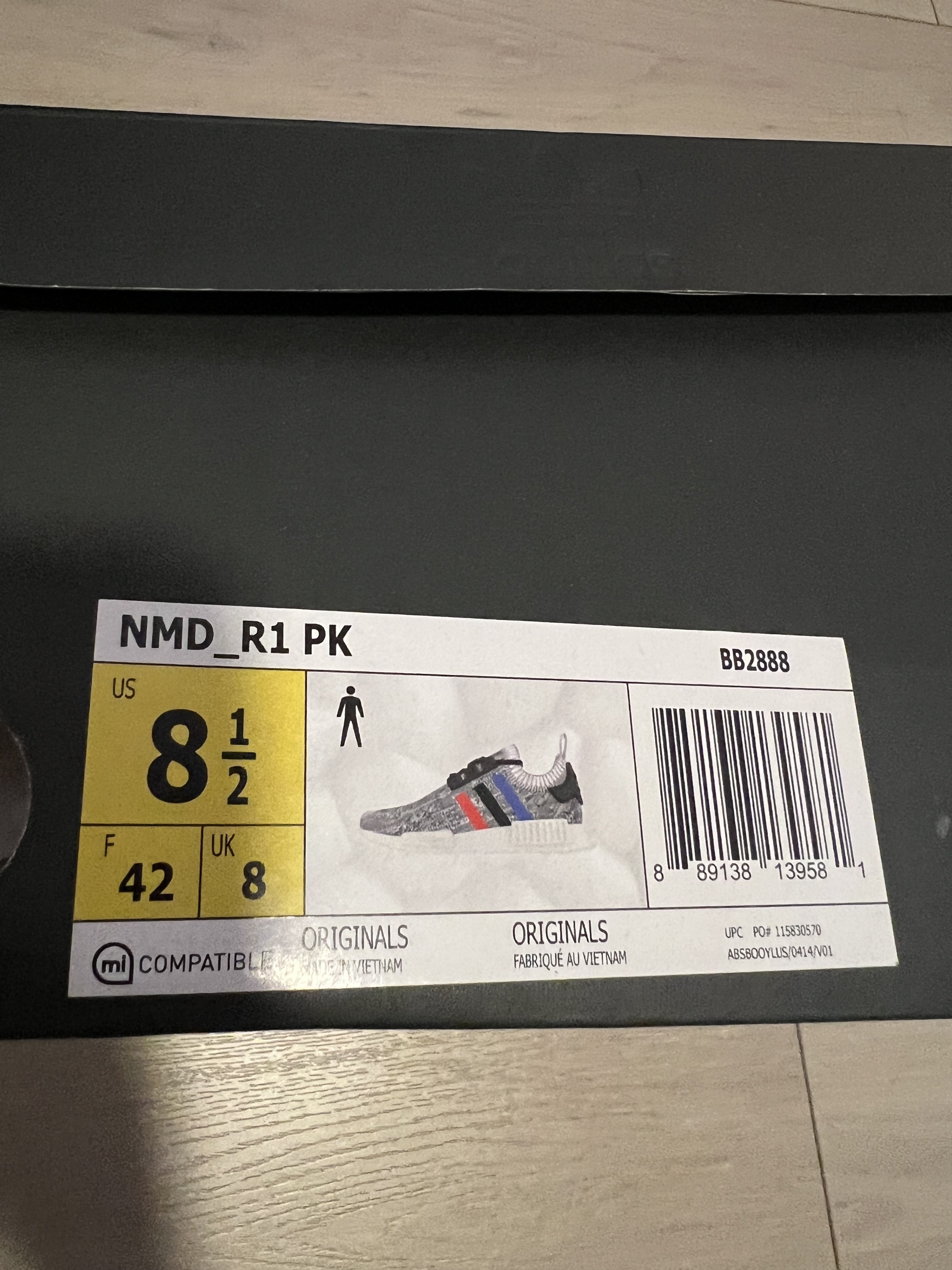 Adidas Adidas NMD R1 Tri Color Stripes White Size US 8.5 / EU 41-42 - 2 Thumbnail