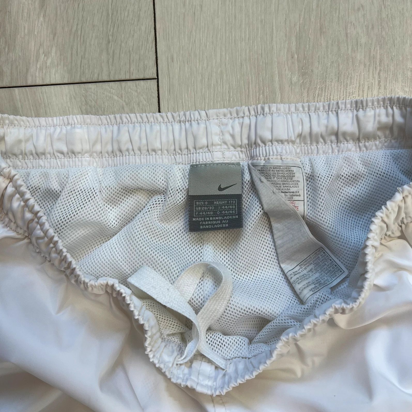 Nike Nike Vintage trackpants rare baggy swoosh S Size US 30 / EU 46 - 5 Thumbnail