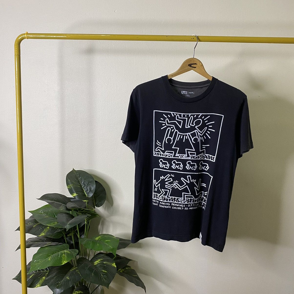 Japanese Brand × Keith Haring Keith Haring Drawings x Uniqlo Tee Size US S / EU 44-46 / 1 - 1 Thumbnail