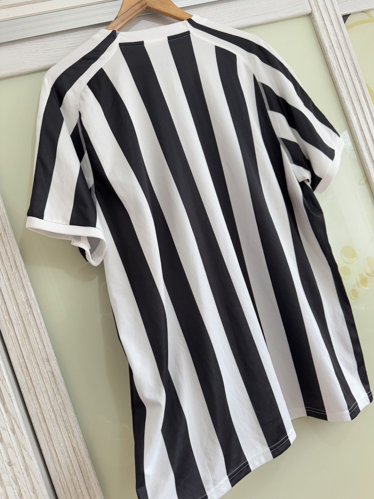 Puma Newcastle United 2018-2019 Home Soccer Jersey Football Kit Size US XXL / EU 58 / 5 - 6 Thumbnail
