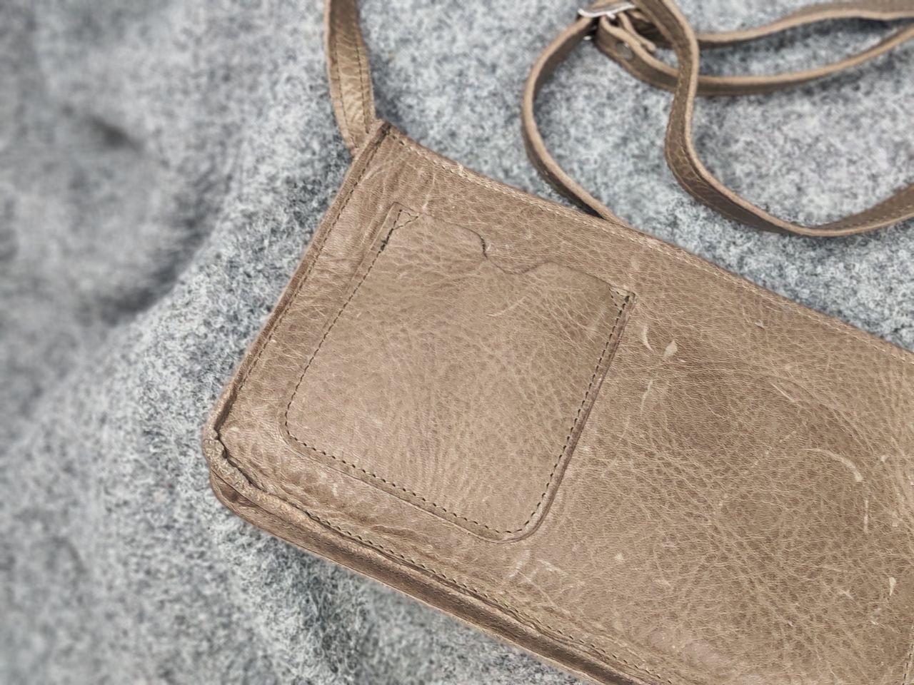 Leather Keecie Design Leather small shoulder bags Goose bumps Size ONE SIZE - 9 Thumbnail
