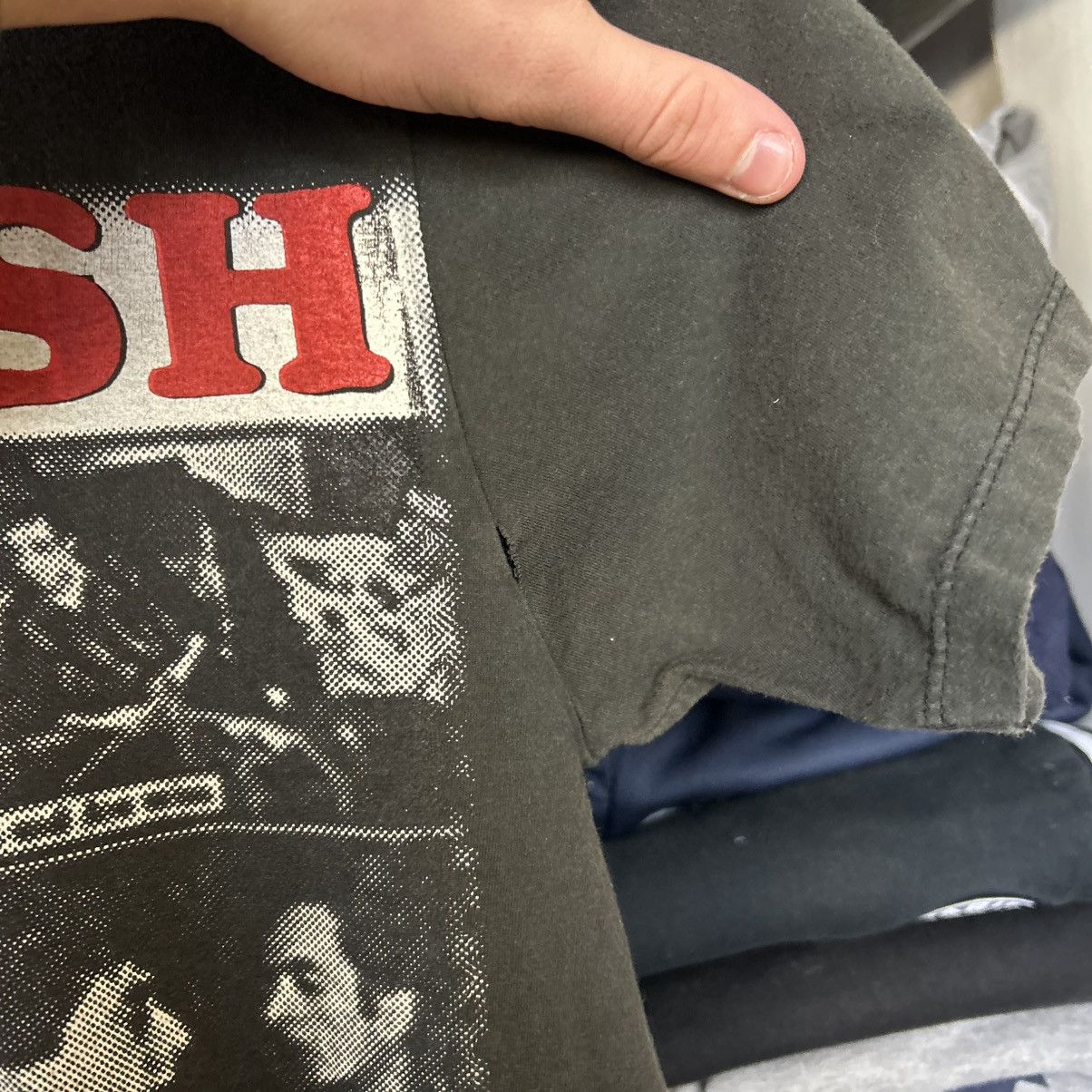 Band Tees Vintage The Clash Big Graphic Logo Black 90’s Rock Band tee Size US S / EU 44-46 / 1 - 8 Thumbnail