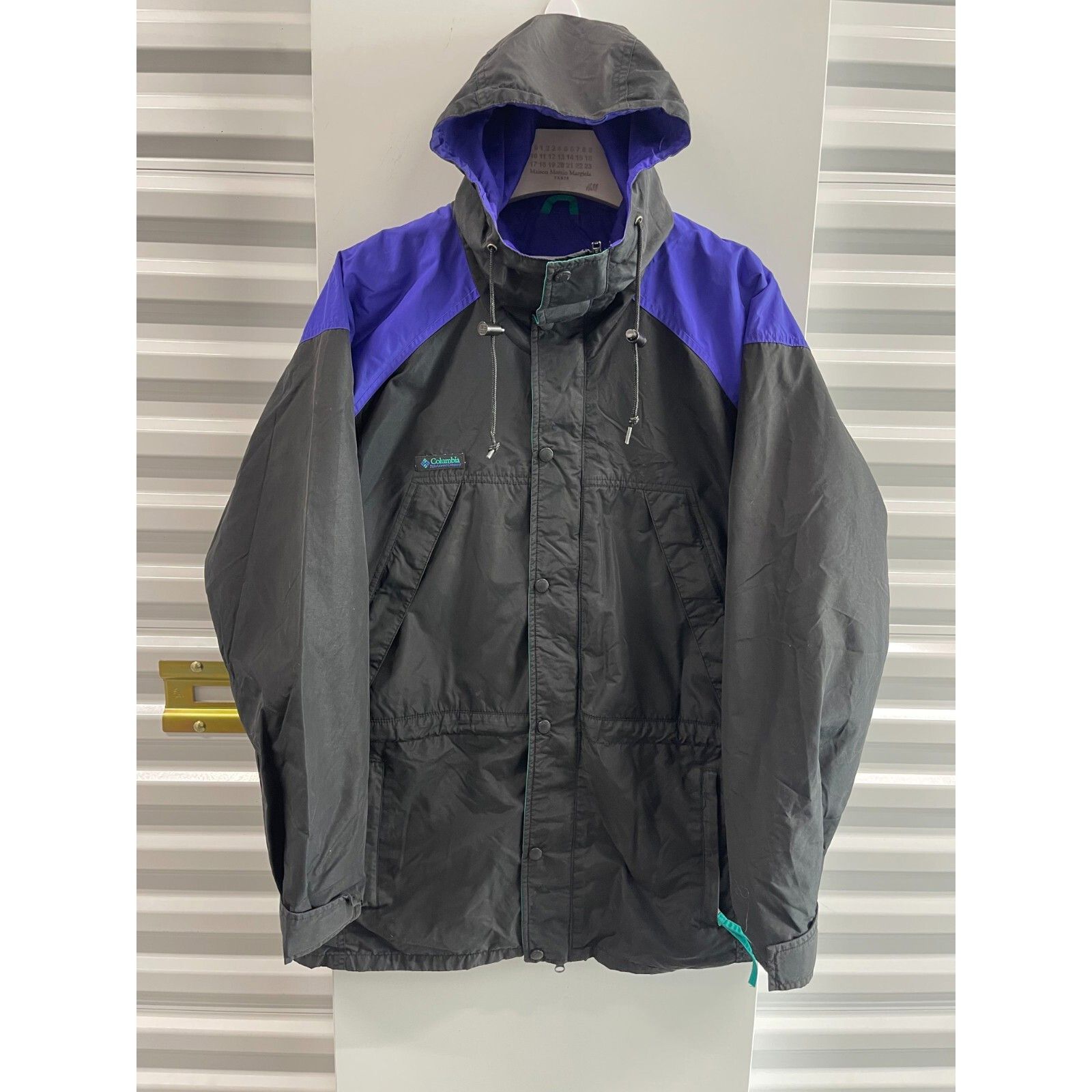 Columbia VTG 90S COLUMBIA SPORTSWEAR BLACK PURPLE BLUE LONG JACKET SZ Size US L / EU 52-54 / 3 - 1 Thumbnail