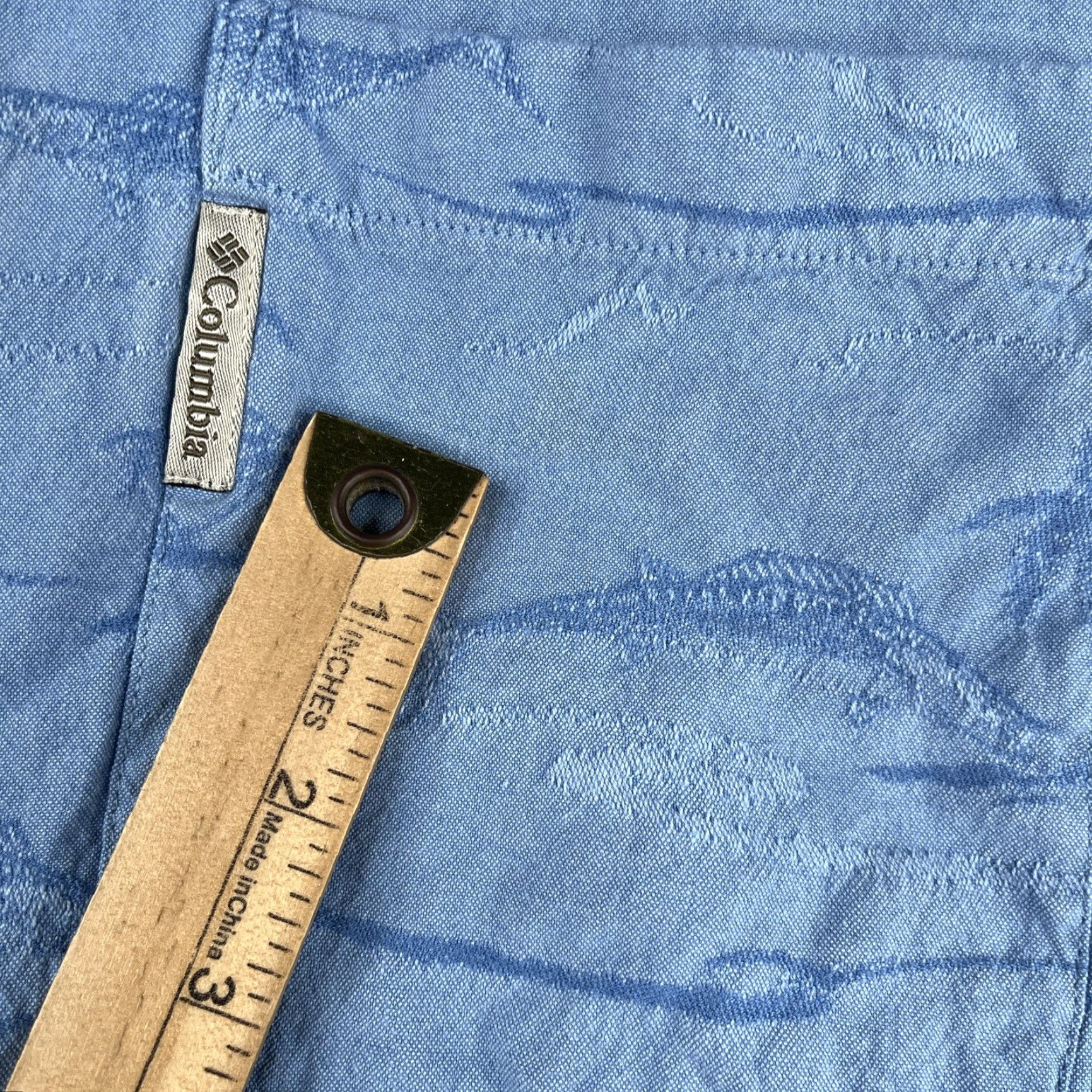 Vintage Columbia Shirt Large Blue Fish Print River Lodge Button Up Short Sleeve Pocket Size US L / EU 52-54 / 3 - 3 Thumbnail