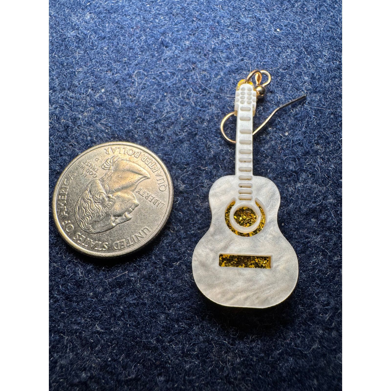 Other Costume Acrylic Drop Guitar Earrings Gold Tone Back Glitter Size ONE SIZE - 6 Thumbnail