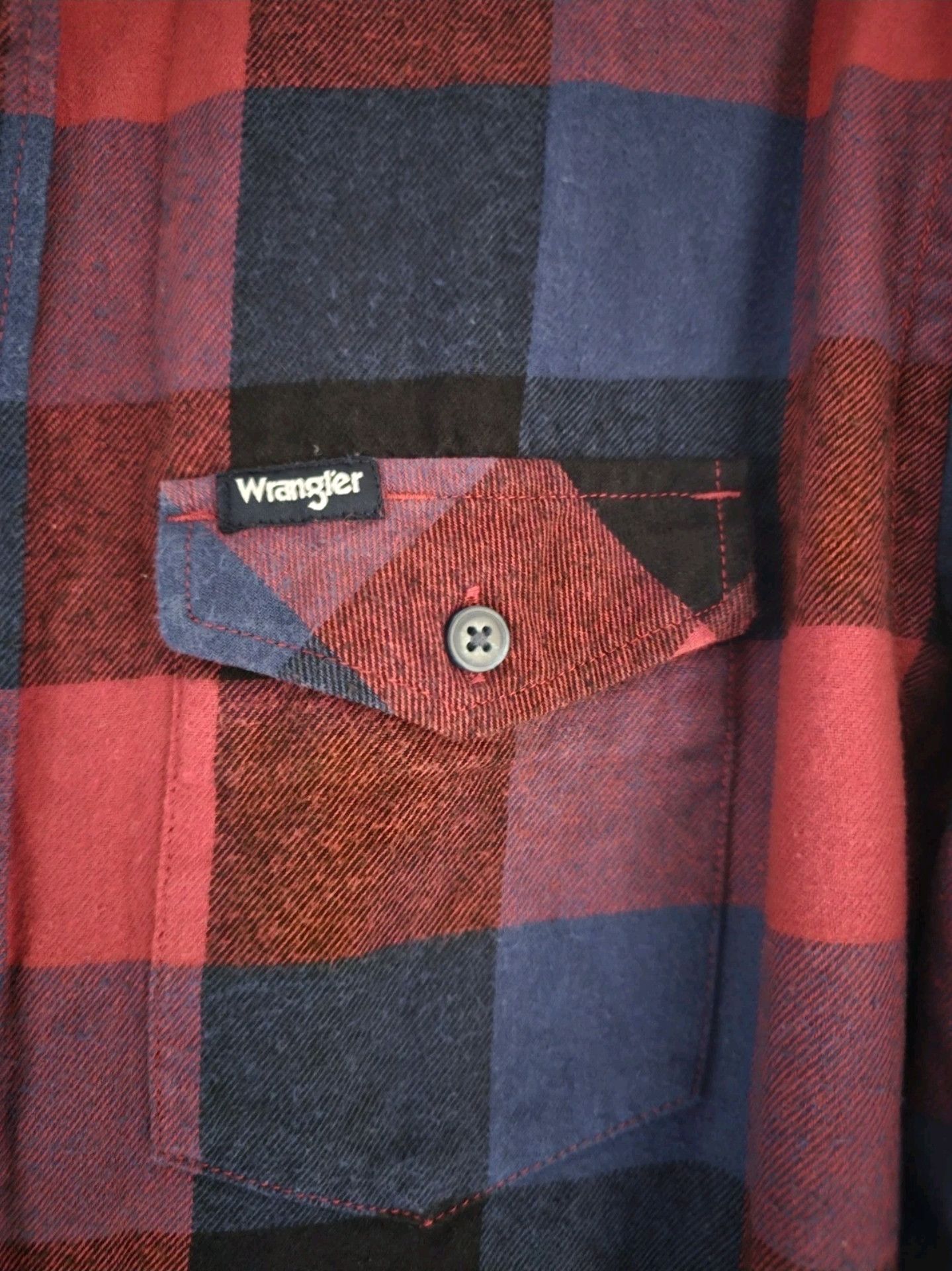 Wrangler Wrangler Red & Navy Check Flannel Shirt Size S Size US S / EU 44-46 / 1 - 4 Thumbnail