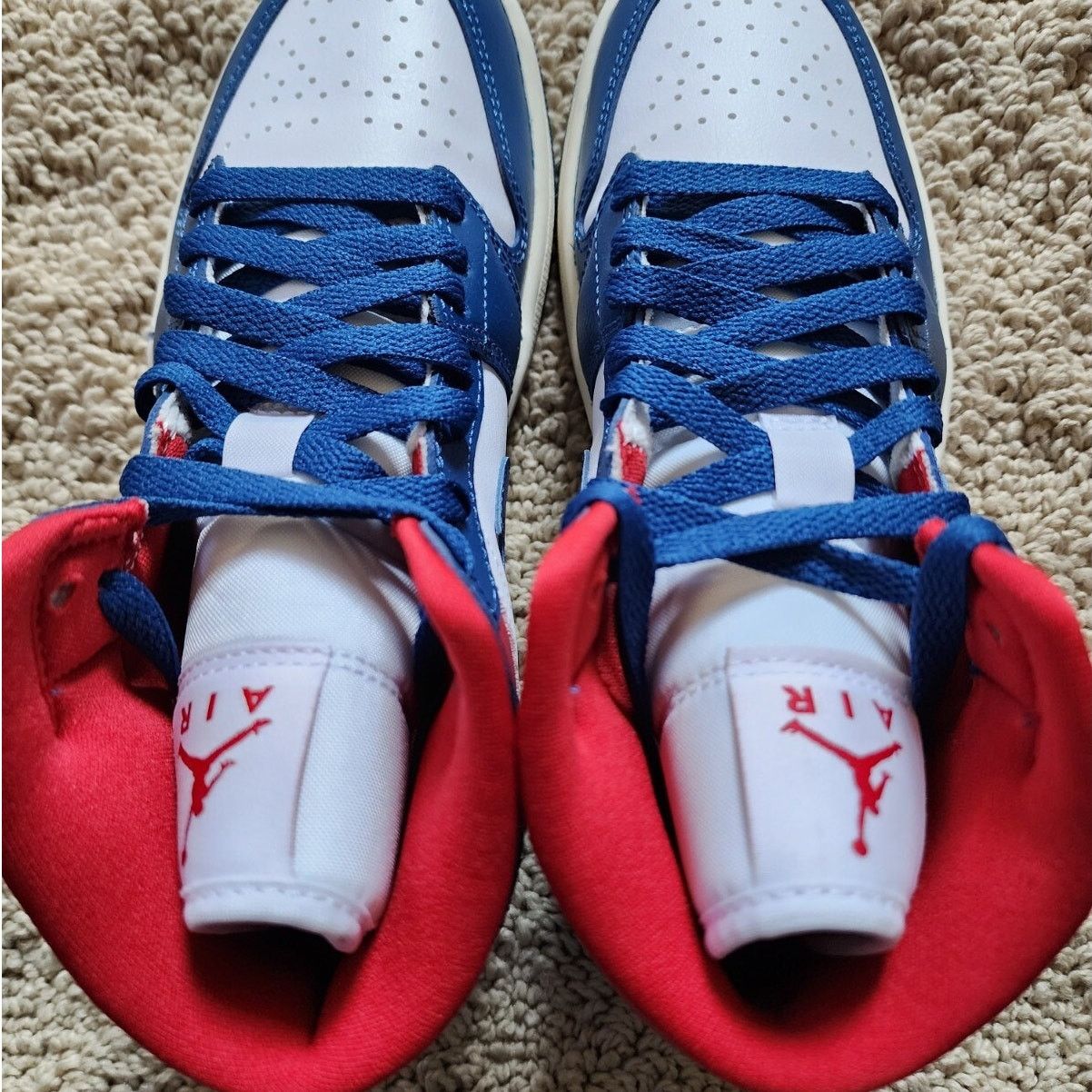 Jordan Brand Wmns Air Jordan 1 Mid French Blue Brand New Sz 7 Size US 7 / IT 37 - 5 Thumbnail