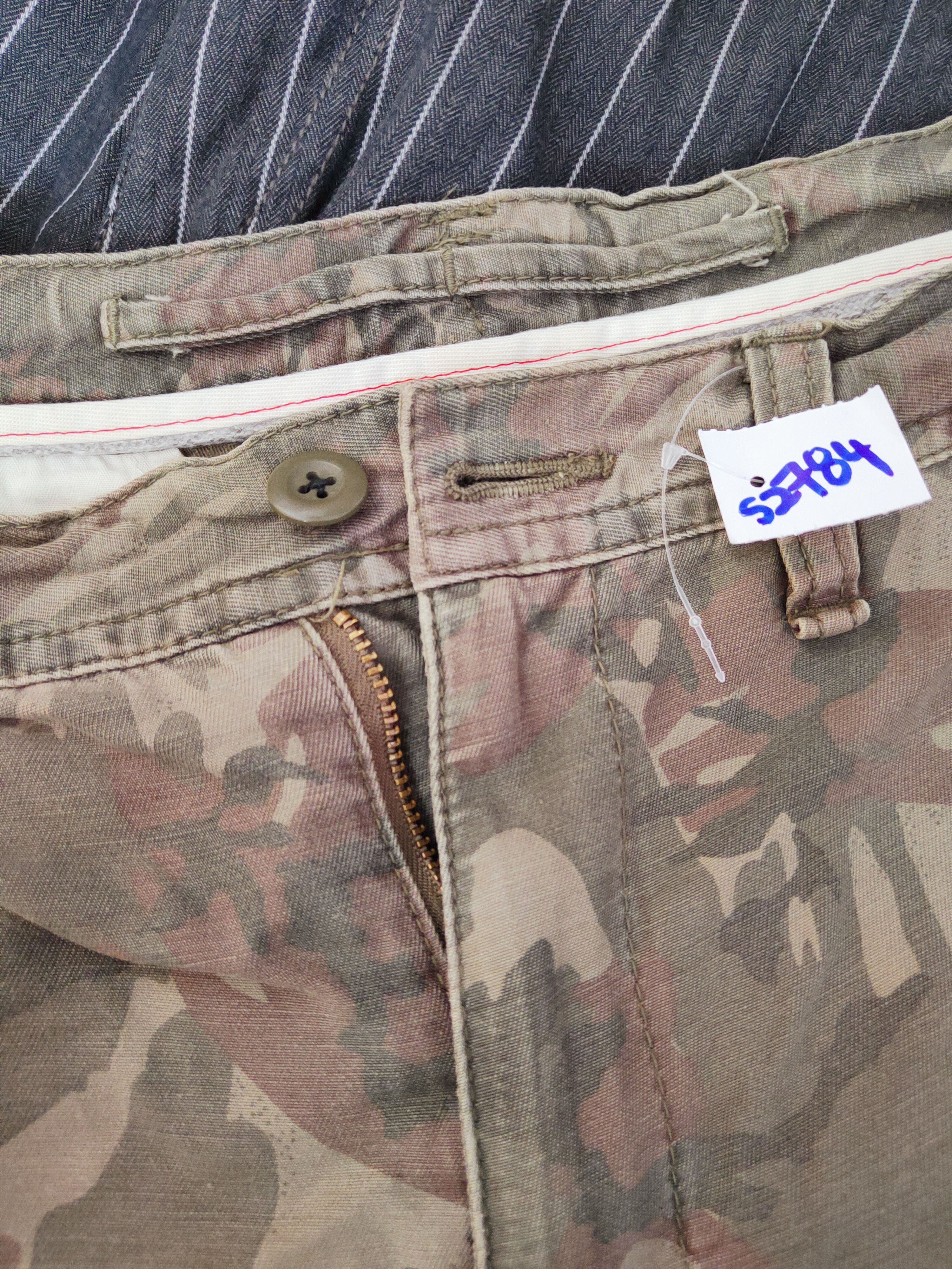 Japanese Brand Uniqlo Camouflage Faded Multipocket Cargo Pants #S2784 Size US 37 - 15 Thumbnail