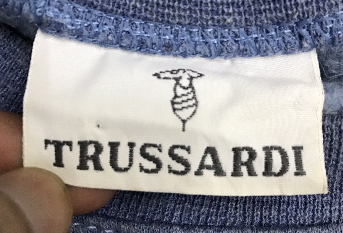 Trussardi × Vintage Vintage Trussardi Made In Italy Sweatshirt Size US L / EU 52-54 / 3 - 6 Thumbnail