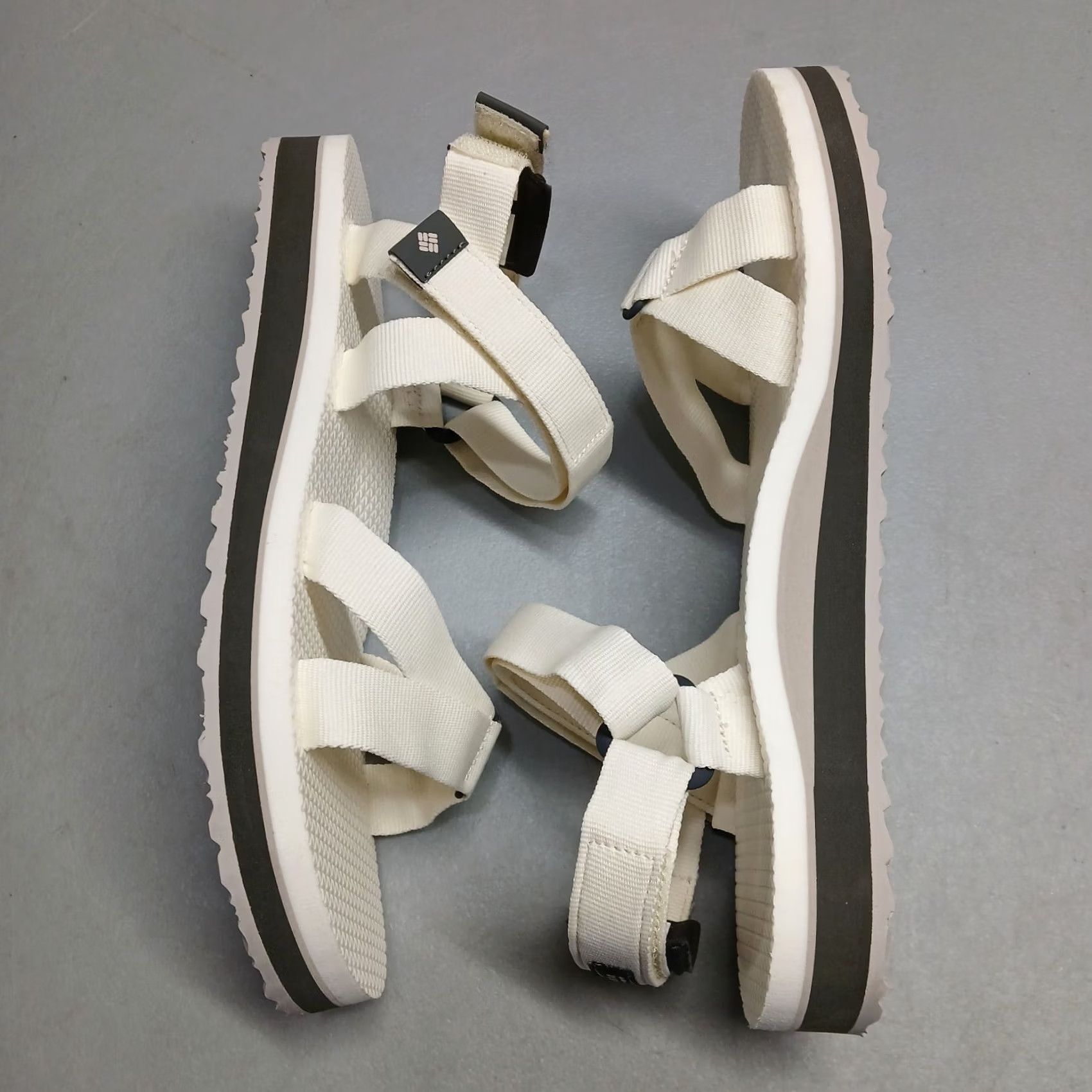 Vintage Columbia Alava Sandals Womens Size 10 White Gray Comfort Hook & Loop BL5840-105 Size US 10 / IT 40 - 2 Thumbnail