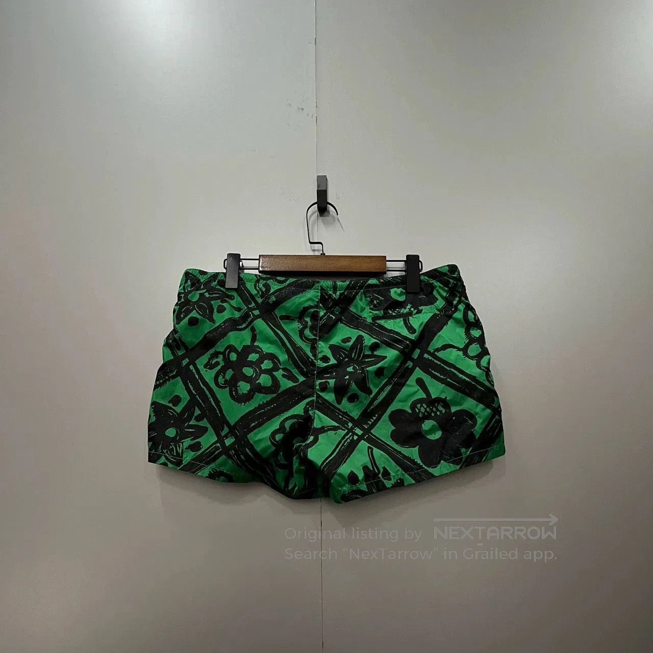 Prada PRADA Floral Colorblock Shorts. Size 41" - 2 Thumbnail