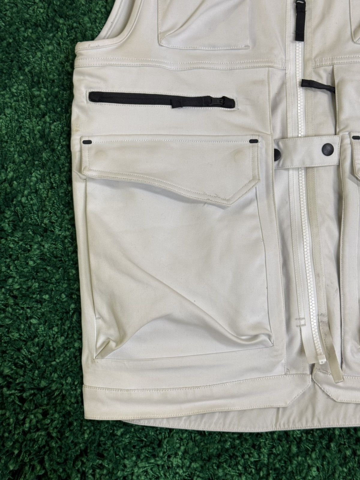 Nike Nike Lab White Utility Cargo Vest Sz. Small Size US S / EU 44-46 / 1 - 3 Thumbnail