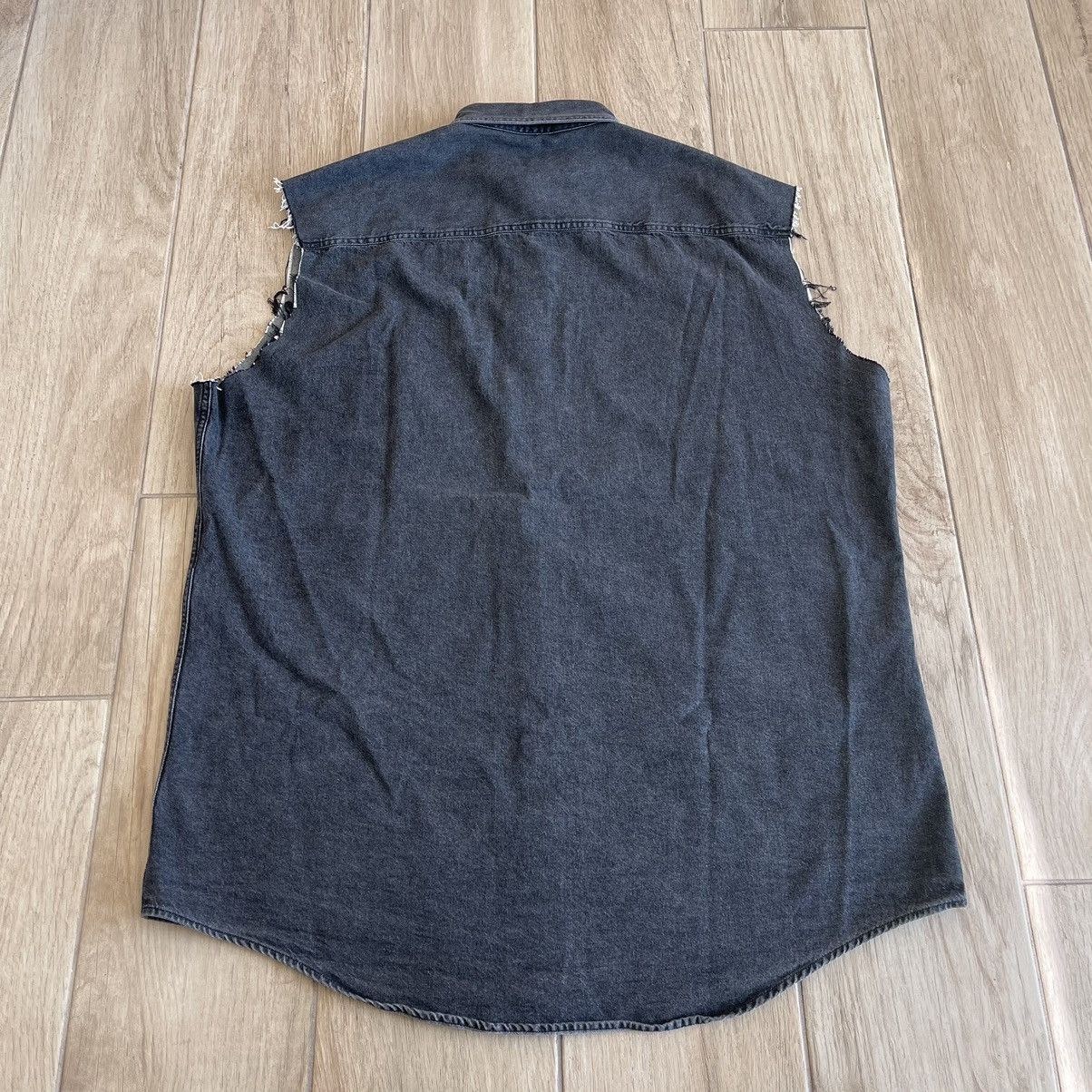 Balenciaga SS2017 Europe Oversized Sleeveless Denim Shirt Size US XL / EU 56 / 4 - 3 Thumbnail