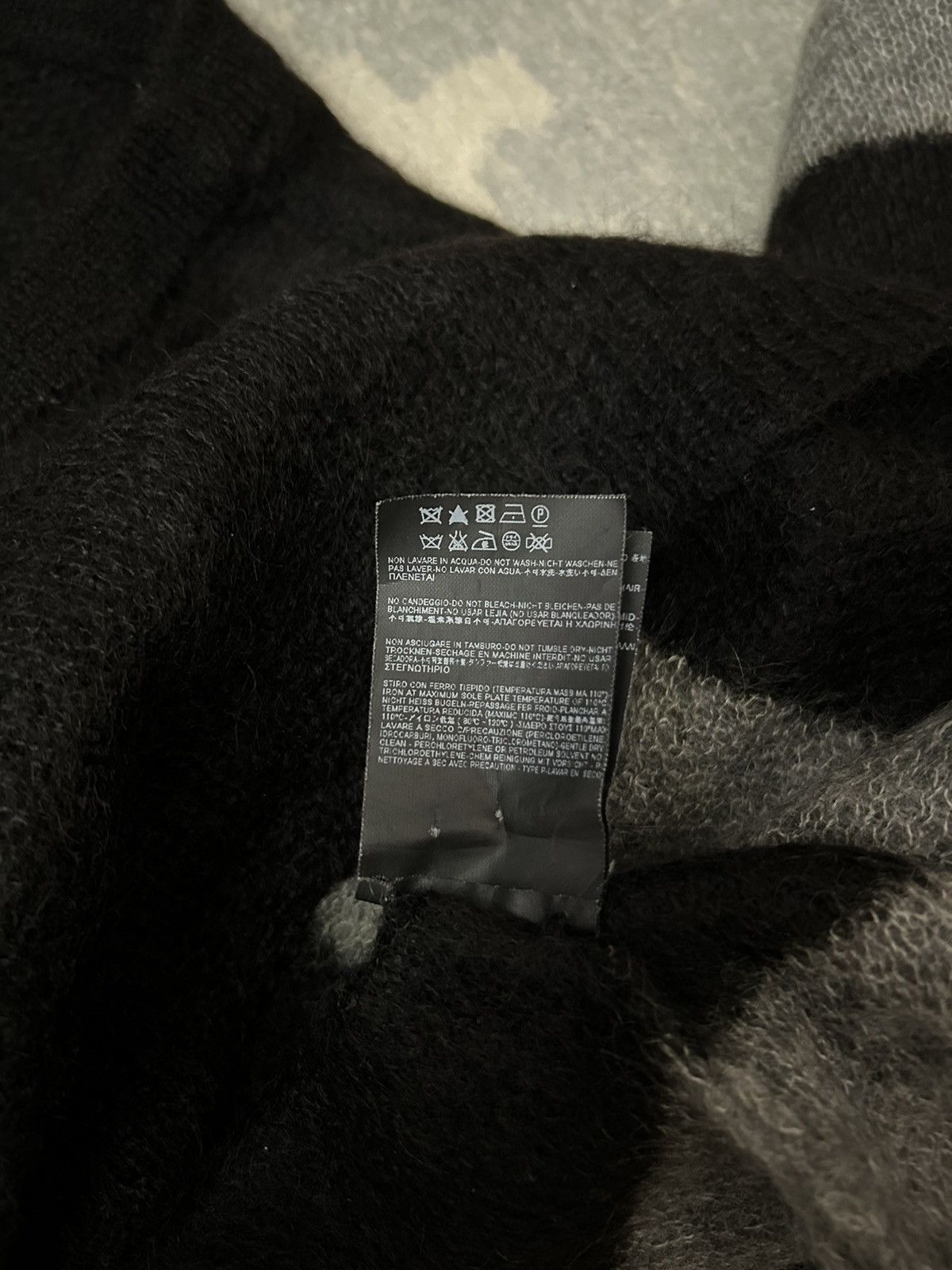 Saint Laurent Paris Saint Laurent Paris Mohair Knitwear Sweater Size US XS / EU 42 / 0 - 9 Thumbnail