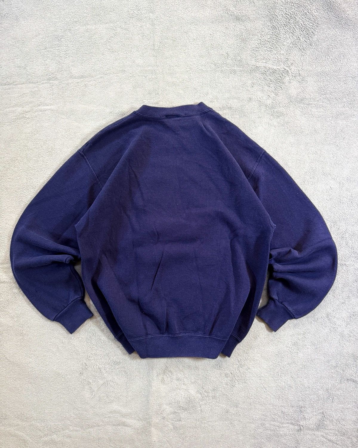 Mickey & Co. Vintage 90s Mickey Mouse Yellow Boots Sweatshirt Size US M / EU 48-50 / 2 - 2 Thumbnail