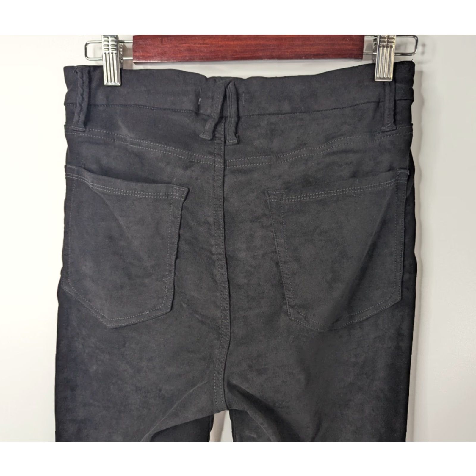 Good American Good American Pants Womens Size 10/30 Black GL100T Faux Suede Skinny Good Legs Size 32" / US 10 / IT 46 - 4 Thumbnail