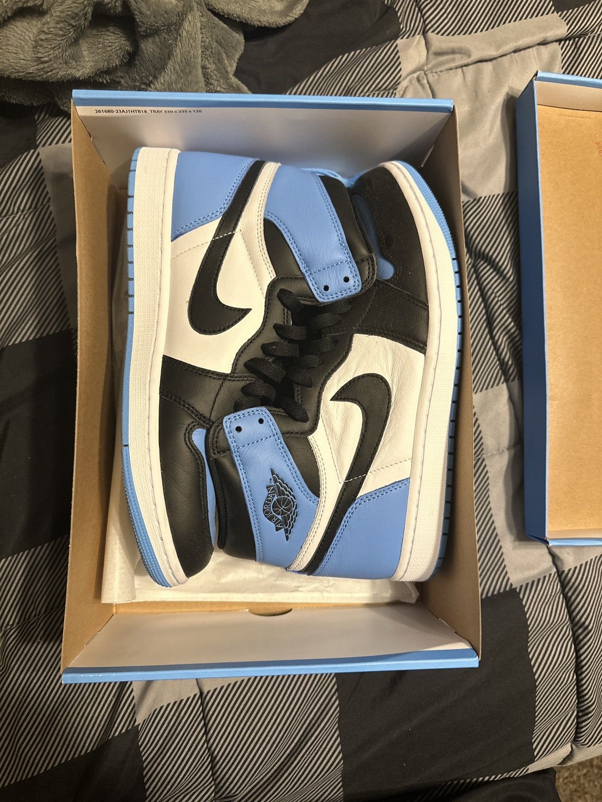 Pre-owned Jordan Brand 1 High Og ‘unc Toe' Shoes In Blue
