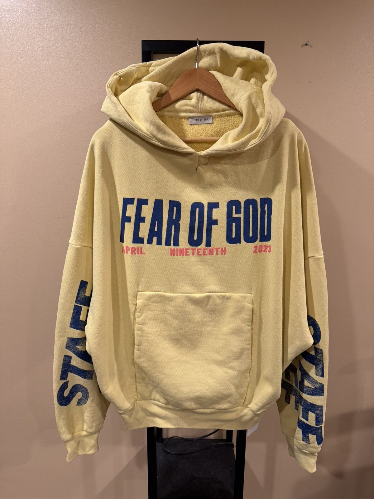 Fear of God × RRR-123 Fear of God x RRR-123 STAFF Hollywood Bowl Yellow Hoodie Size US S / EU 44-46 / 1 - 3 Thumbnail