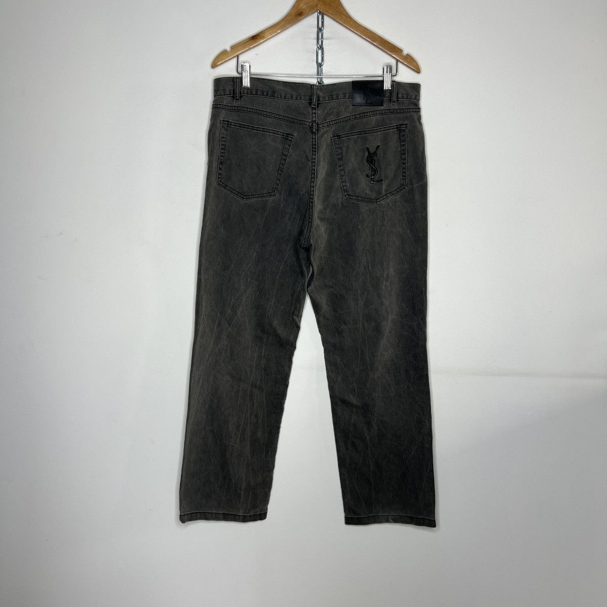 Yves Saint Laurent Yves Saint Laurent pour homme Embroidered Logo Corduroy 90s Size US 36 / EU 52 - 2 Thumbnail