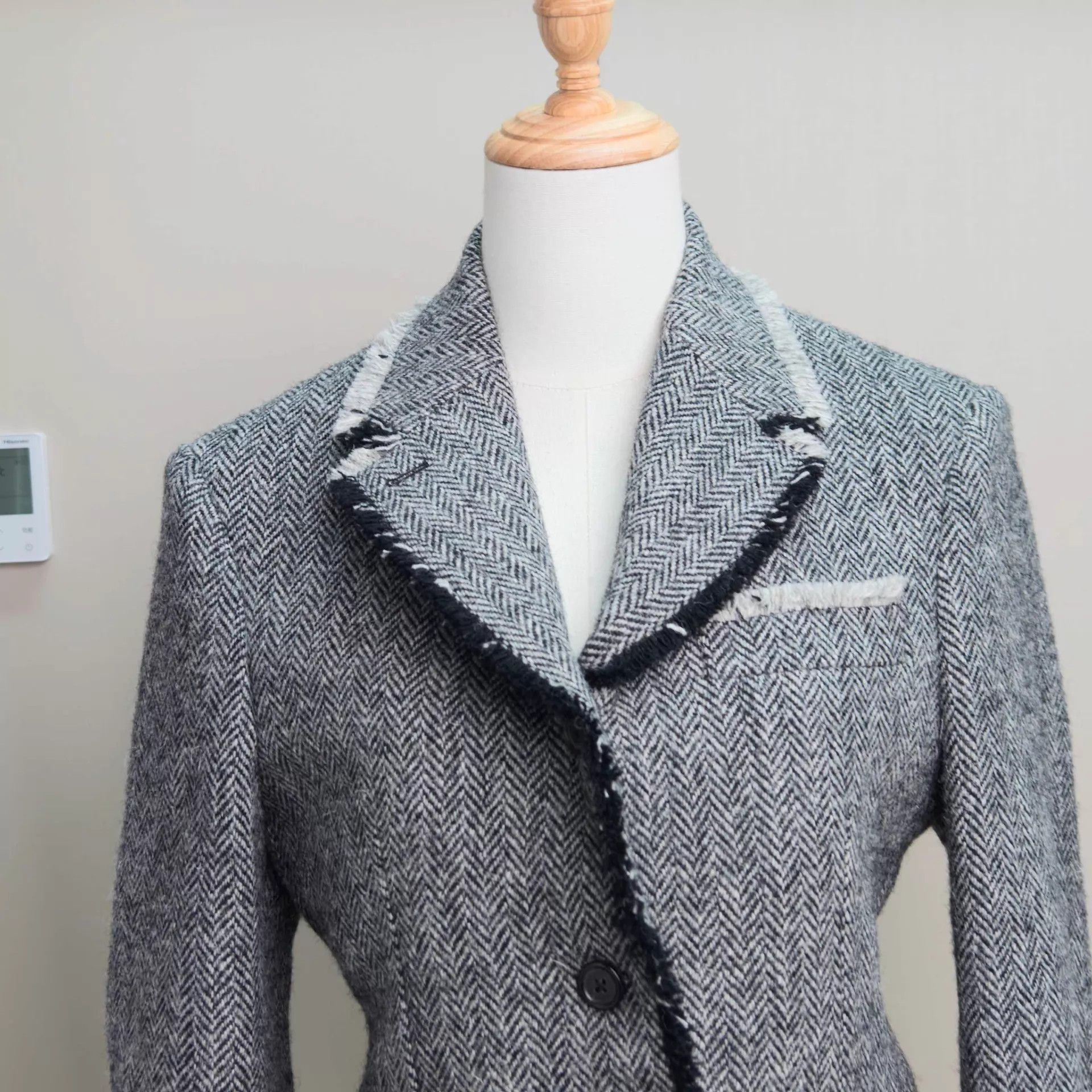 Thom Browne Thom Browne Gray Lapel Single-Breasted Blazer 42 Size M / US 6-8 / IT 42-44 - 3 Thumbnail